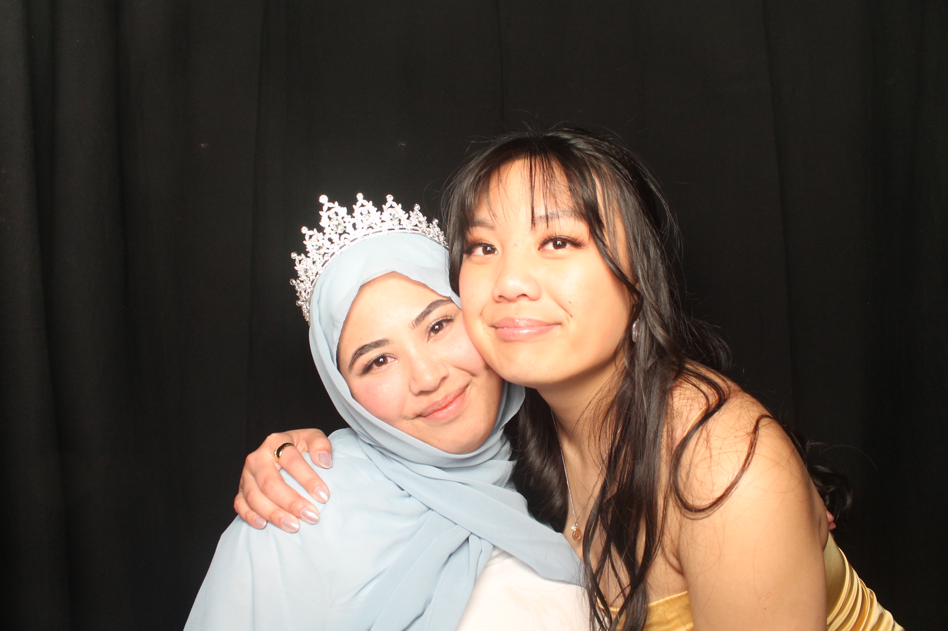 Hutt Valley High School Ball - Booth One | View more photos from the event at wgtngallery.classicphotobooths.co.nz/u/wgtncpbgallery/Hutt-Valley-High-School-Ball-Booth-One