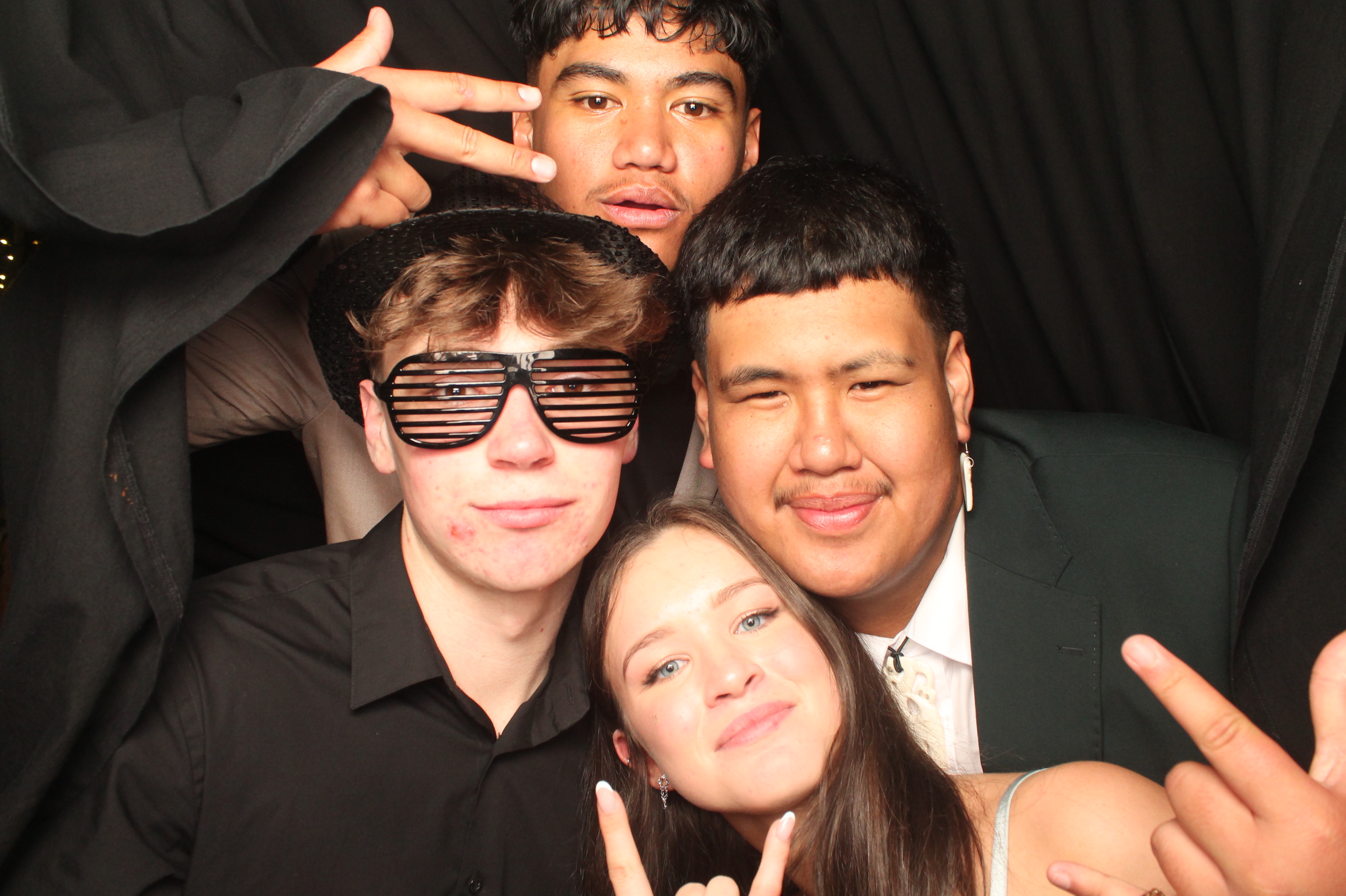 Hutt Valley High School Ball - Booth One | View more photos from the event at wgtngallery.classicphotobooths.co.nz/u/wgtncpbgallery/Hutt-Valley-High-School-Ball-Booth-One