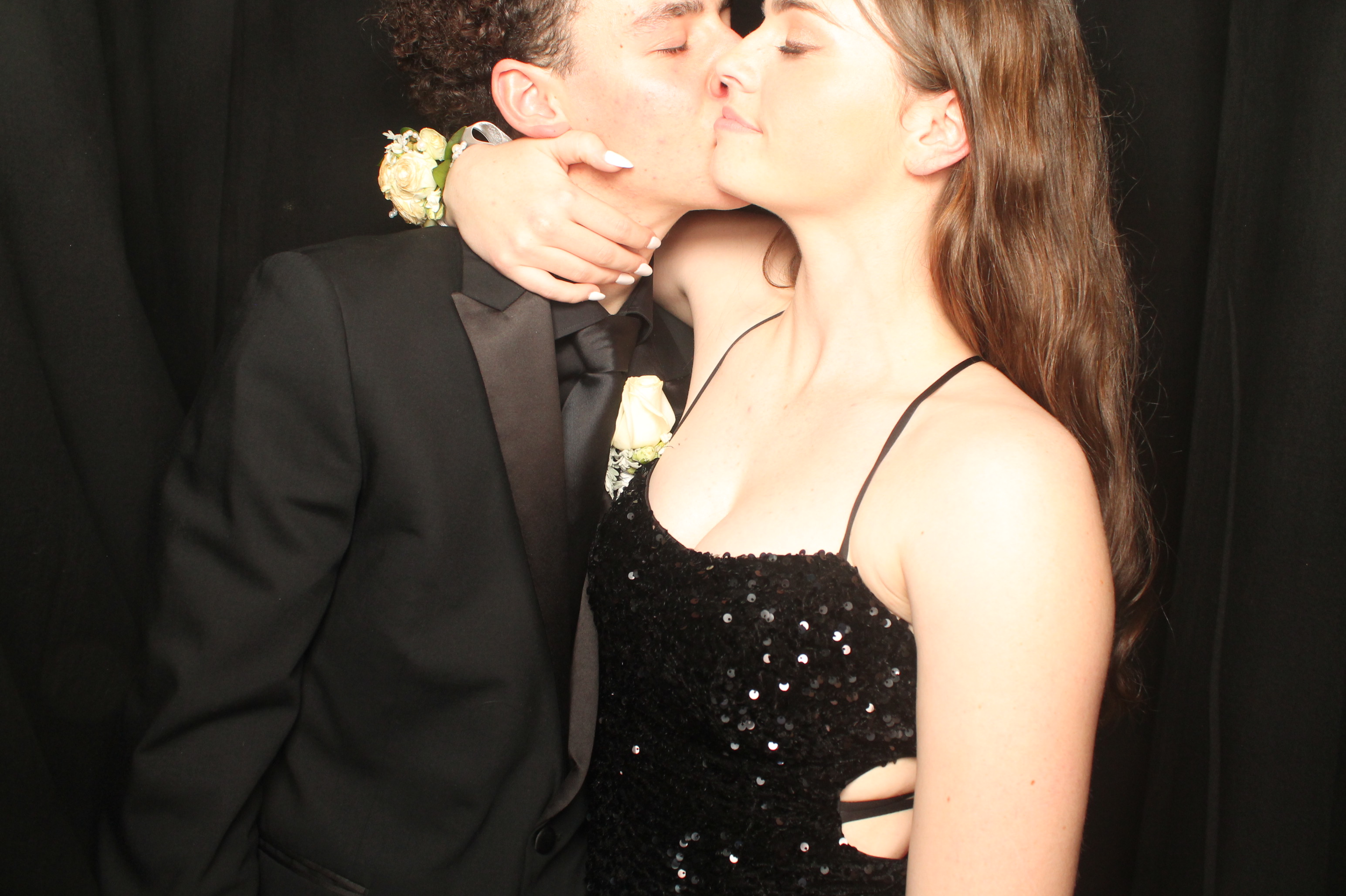 Hutt Valley High School Ball - Booth One | View more photos from the event at wgtngallery.classicphotobooths.co.nz/u/wgtncpbgallery/Hutt-Valley-High-School-Ball-Booth-One