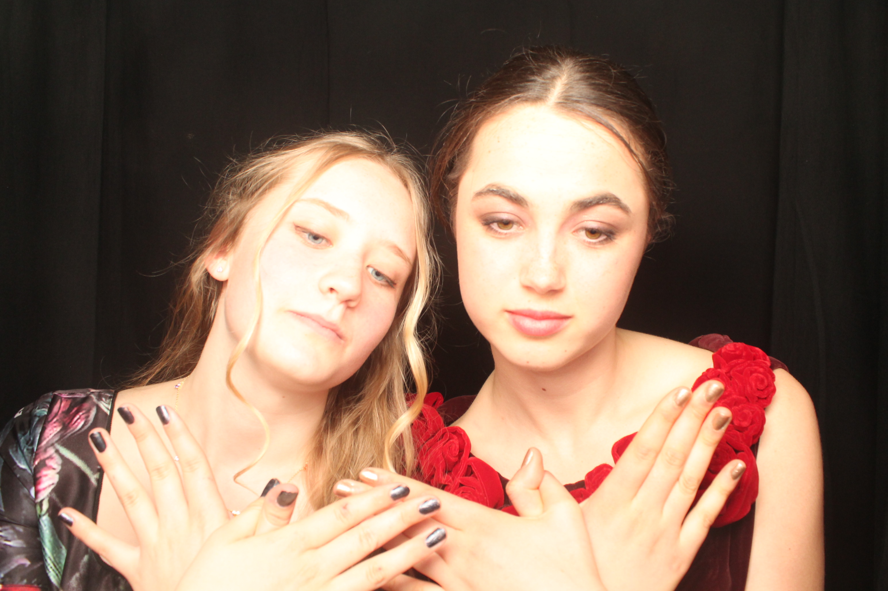 Hutt Valley High School Ball - Booth One | View more photos from the event at wgtngallery.classicphotobooths.co.nz/u/wgtncpbgallery/Hutt-Valley-High-School-Ball-Booth-One