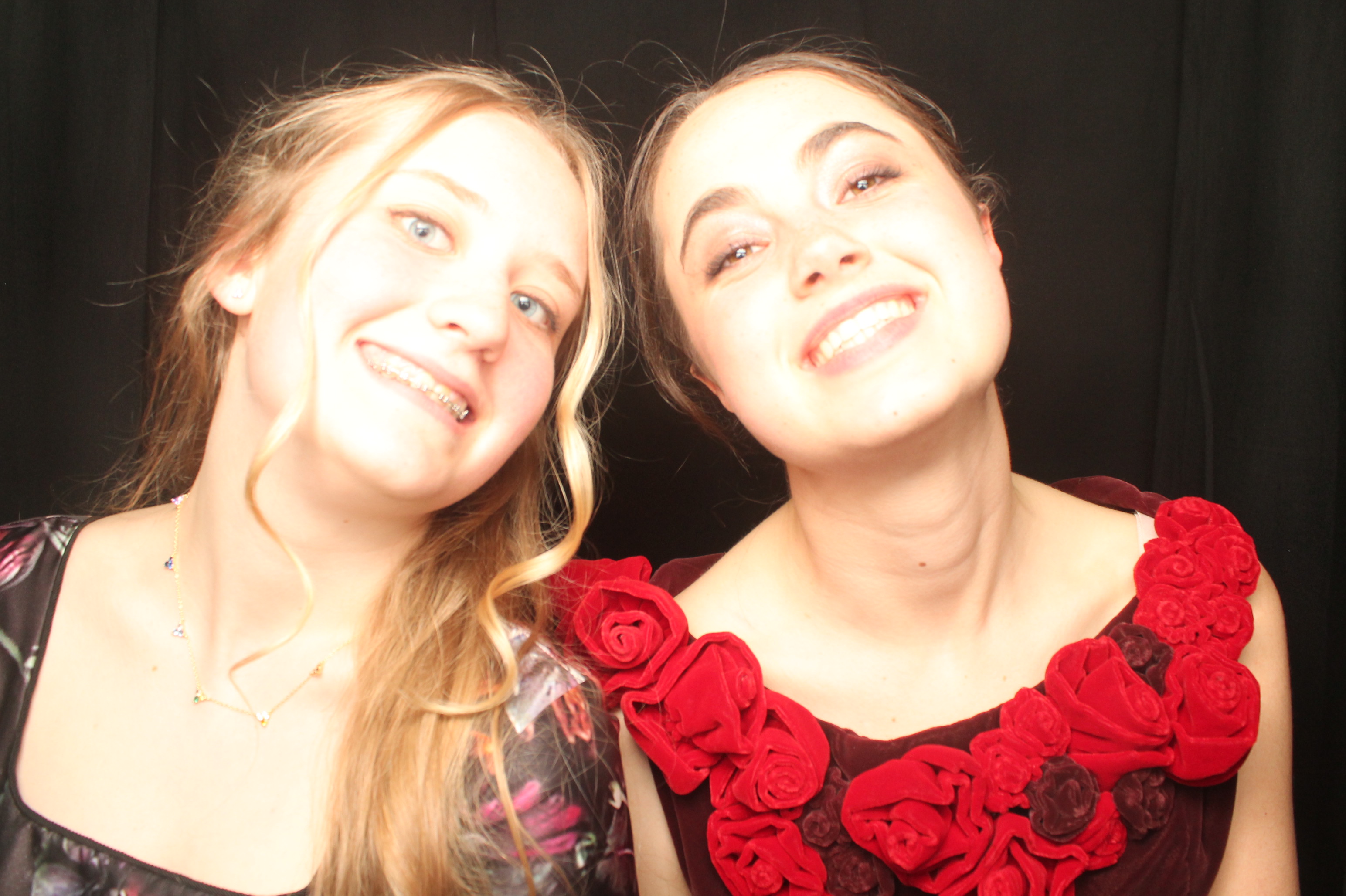 Hutt Valley High School Ball - Booth One | View more photos from the event at wgtngallery.classicphotobooths.co.nz/u/wgtncpbgallery/Hutt-Valley-High-School-Ball-Booth-One