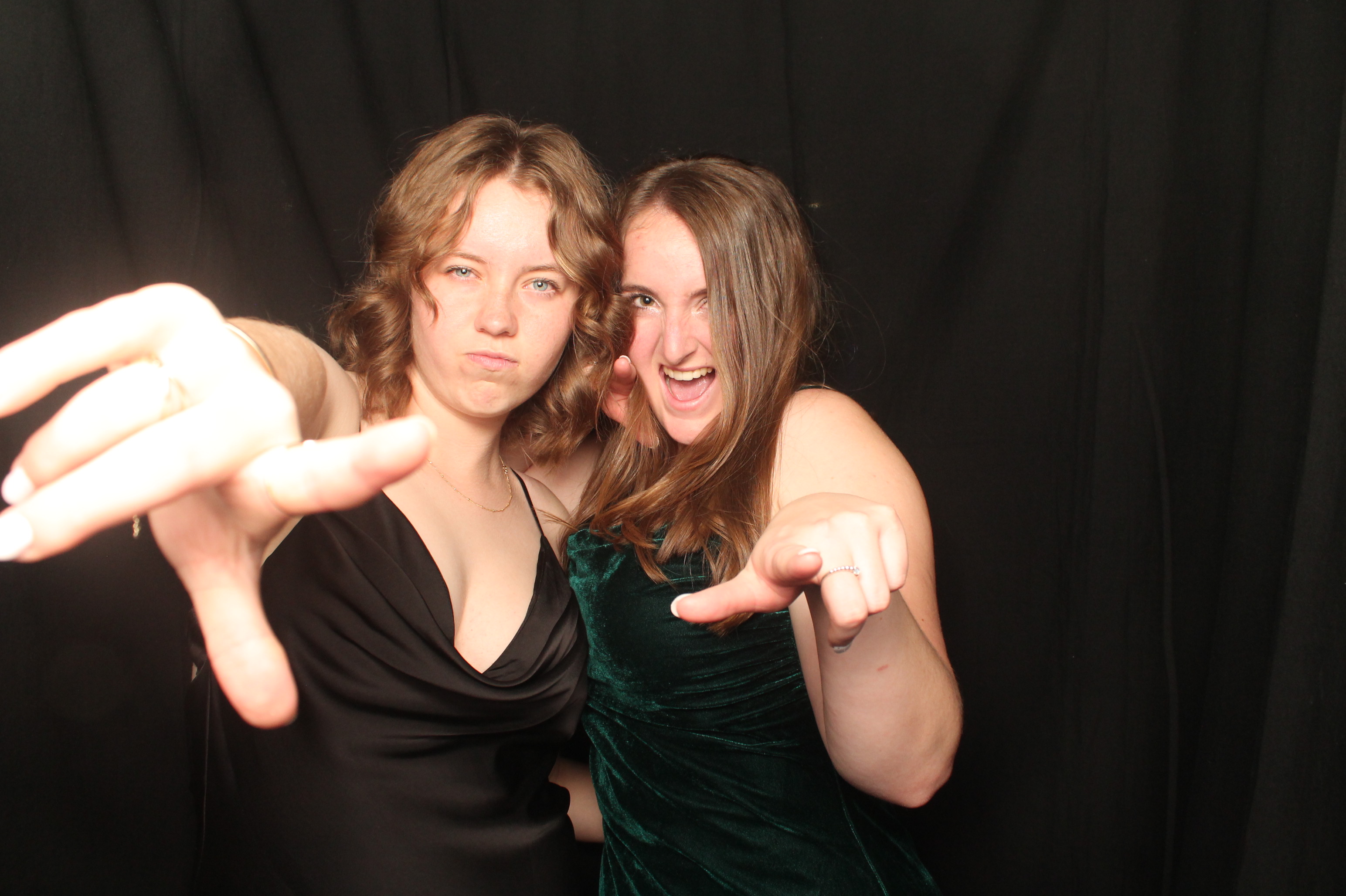 Hutt Valley High School Ball - Booth One | View more photos from the event at wgtngallery.classicphotobooths.co.nz/u/wgtncpbgallery/Hutt-Valley-High-School-Ball-Booth-One