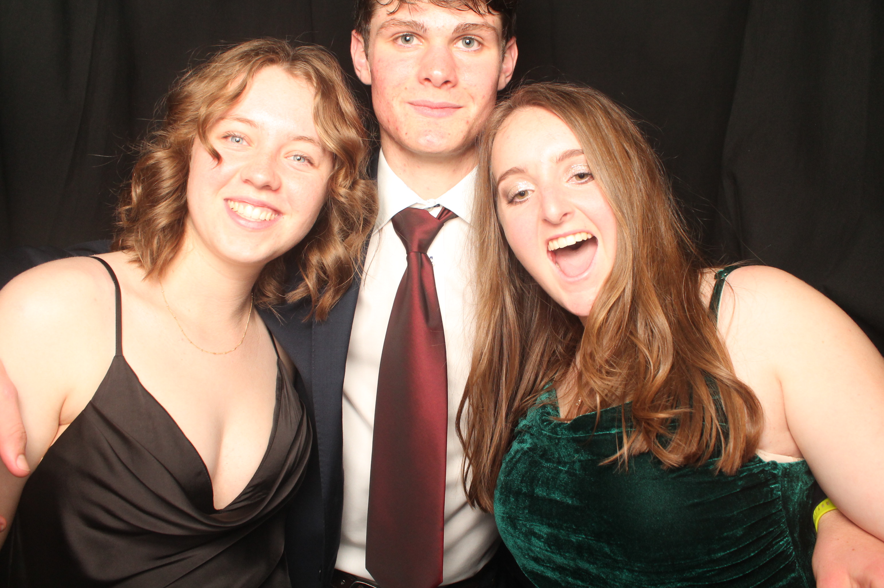 Hutt Valley High School Ball - Booth One | View more photos from the event at wgtngallery.classicphotobooths.co.nz/u/wgtncpbgallery/Hutt-Valley-High-School-Ball-Booth-One