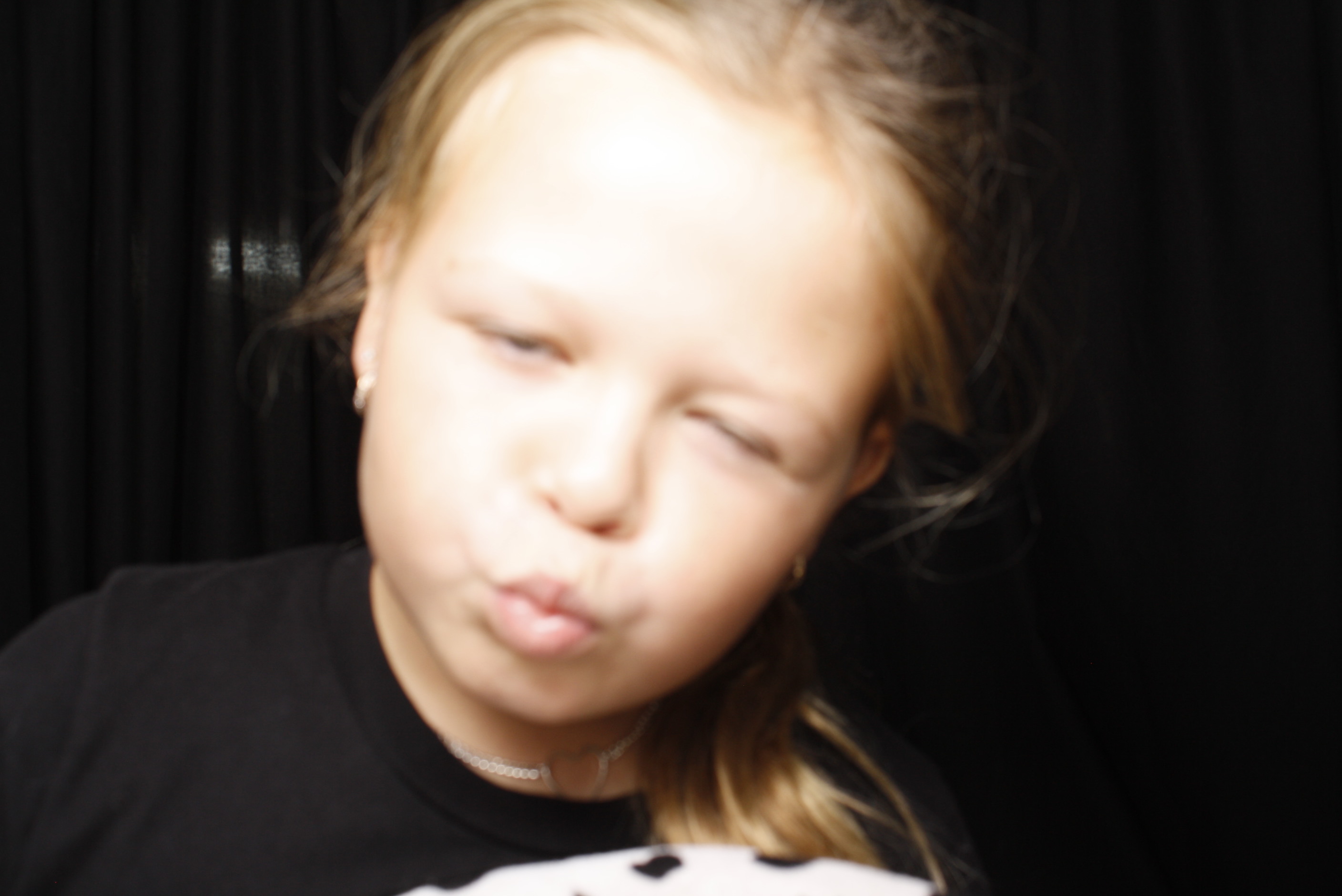 Huxford Wedding (After Midnight) | View more photos from the event at wgtngallery.classicphotobooths.co.nz/u/wgtncpbgallery/Huxford-Wedding-After-Midnight