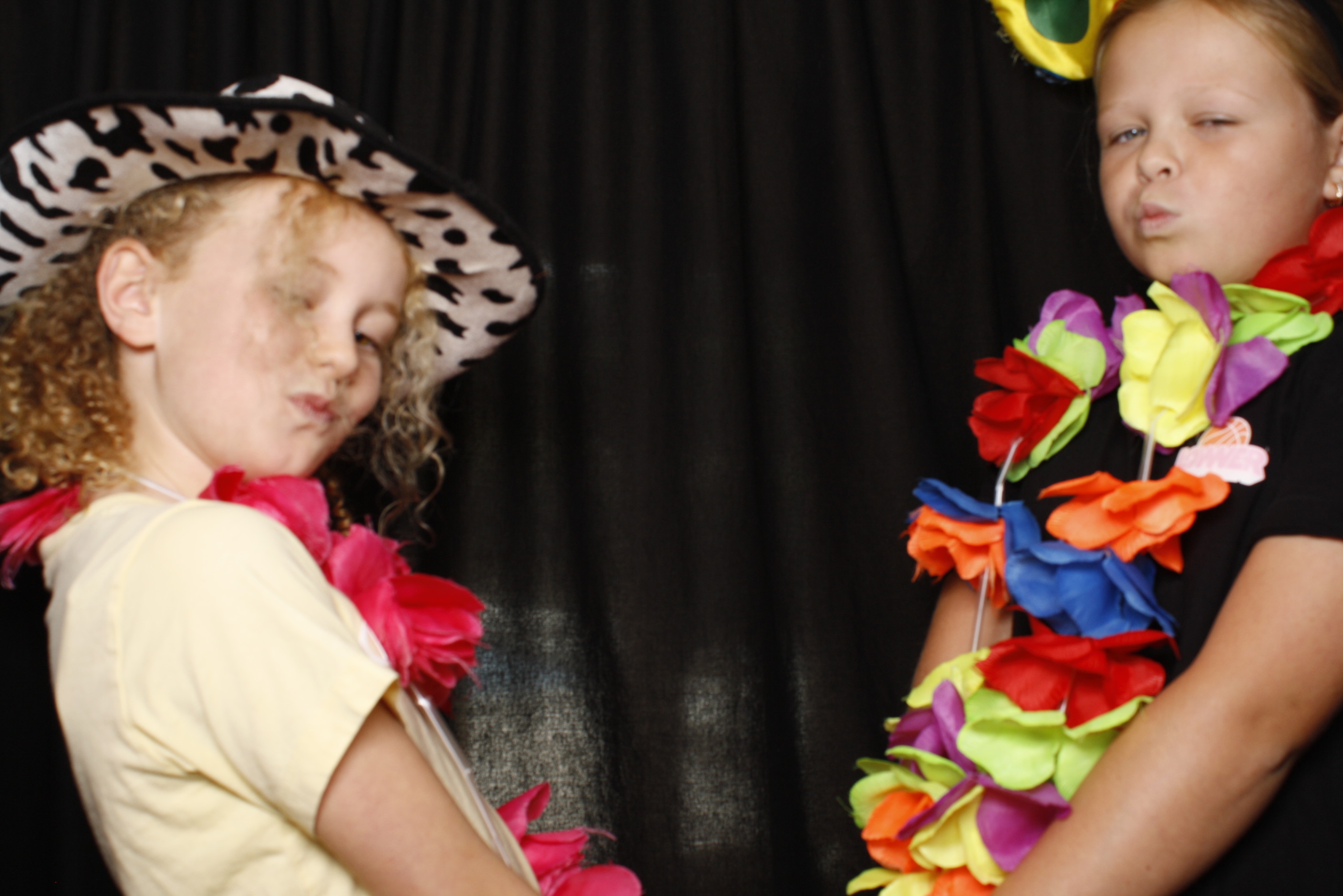 Huxford Wedding (After Midnight) | View more photos from the event at wgtngallery.classicphotobooths.co.nz/u/wgtncpbgallery/Huxford-Wedding-After-Midnight