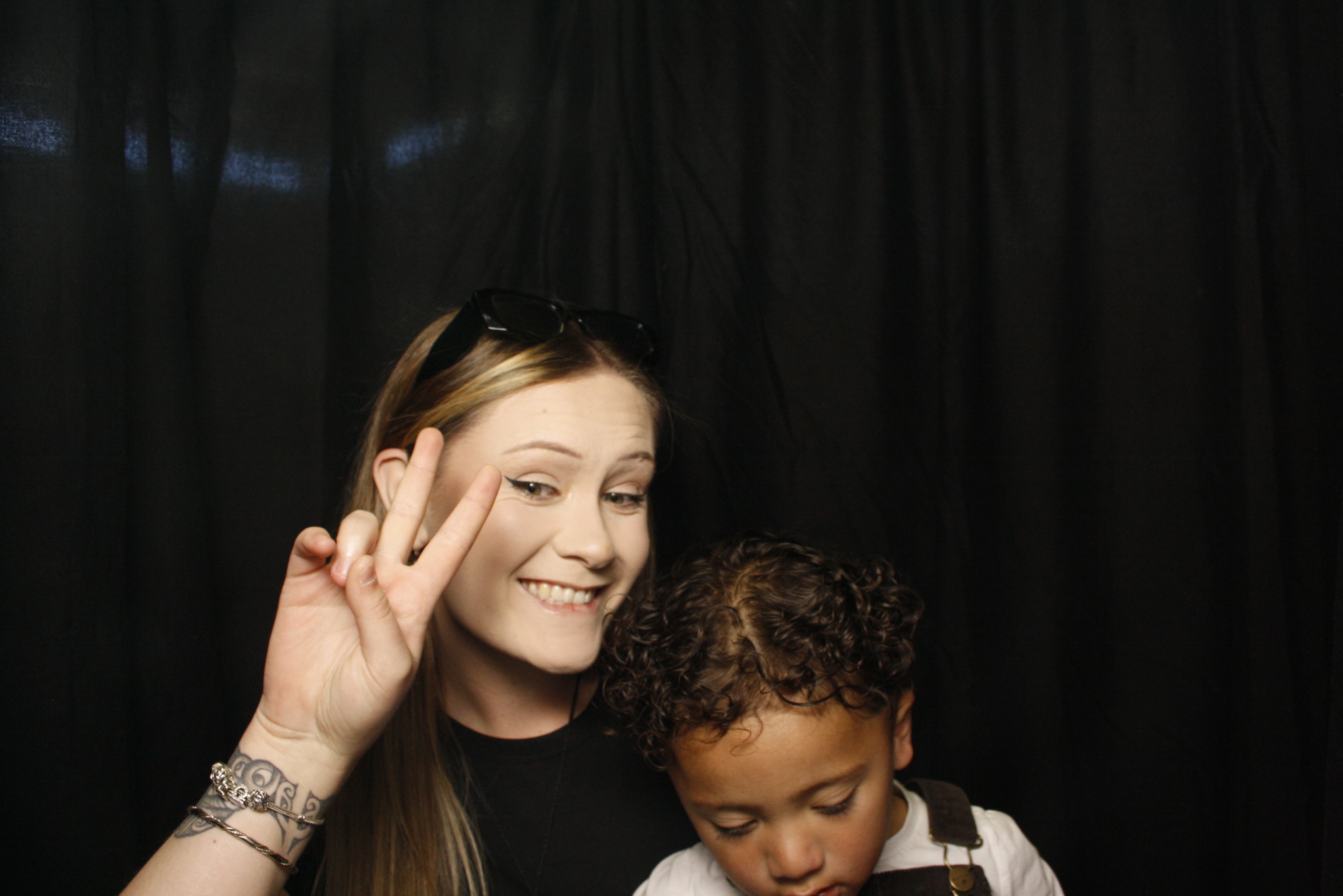 Kitana-Lee's 5th Birthday Party | View more photos from the event at wgtngallery.classicphotobooths.co.nz/u/wgtncpbgallery/Kitana-Lees-5th-Birthday-Party