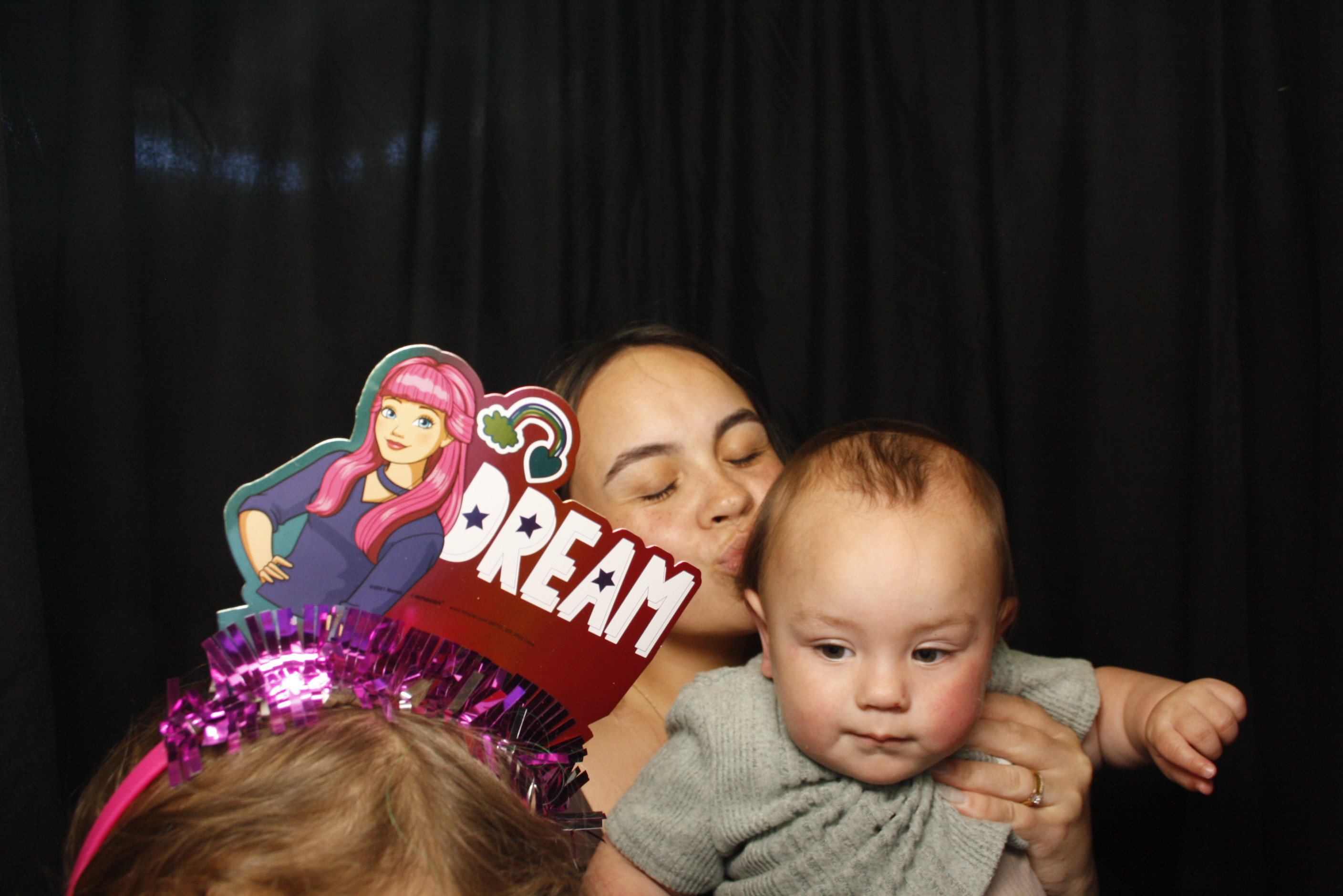 Kitana-Lee's 5th Birthday Party | View more photos from the event at wgtngallery.classicphotobooths.co.nz/u/wgtncpbgallery/Kitana-Lees-5th-Birthday-Party