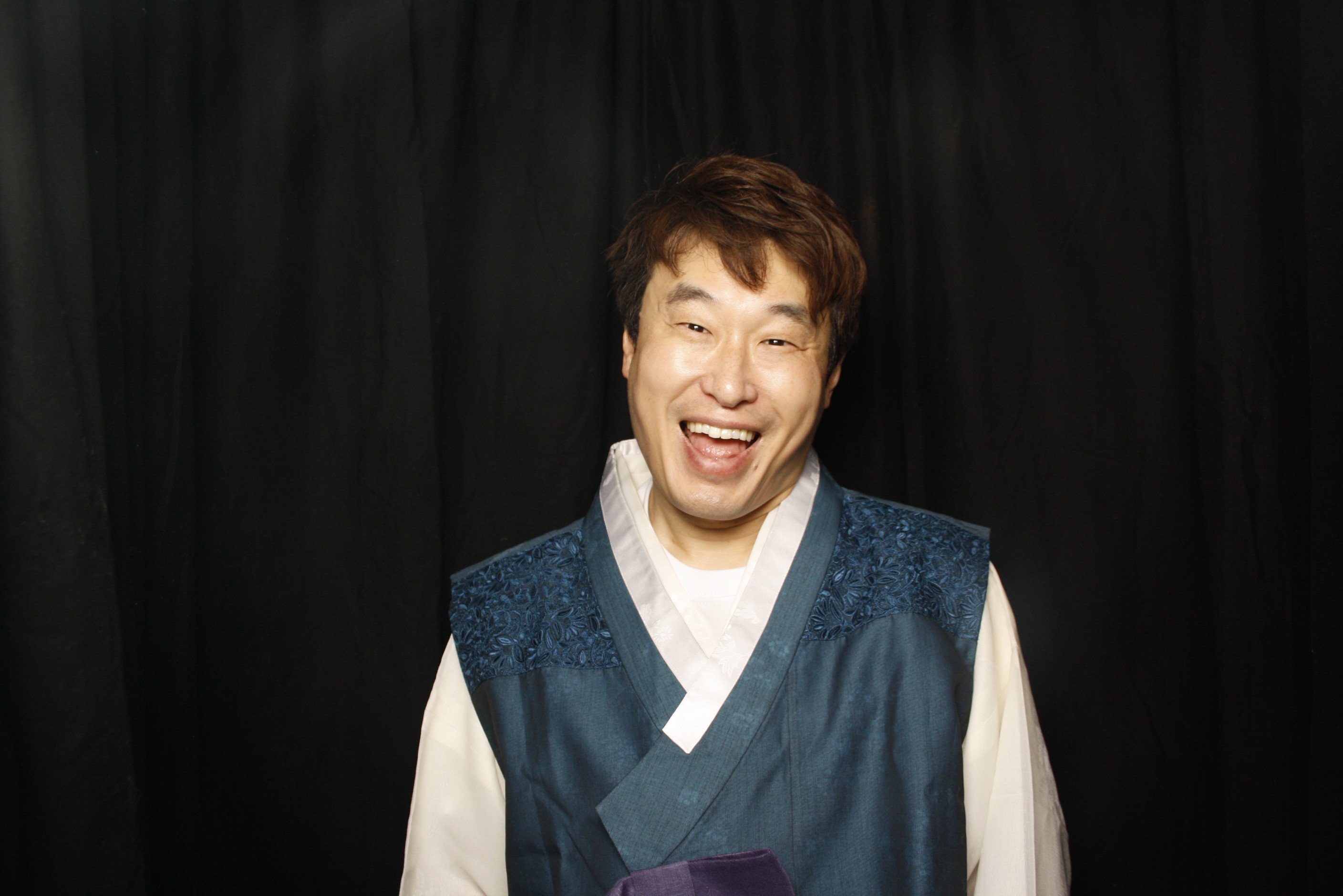 Korean Cultural Festival 2023 | View more photos from the event at wgtngallery.classicphotobooths.co.nz/u/wgtncpbgallery/Korean-Cultural-Festival-2023