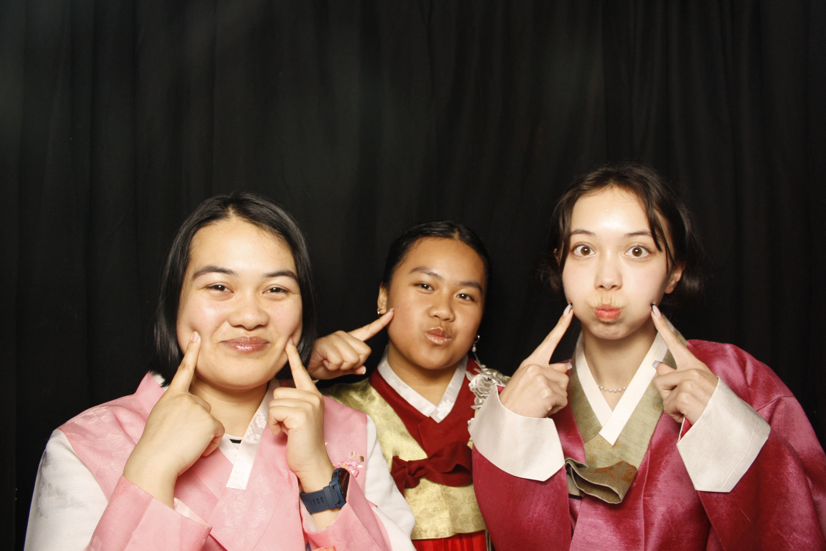 Korean Cultural Festival 2023 | View more photos from the event at wgtngallery.classicphotobooths.co.nz/u/wgtncpbgallery/Korean-Cultural-Festival-2023