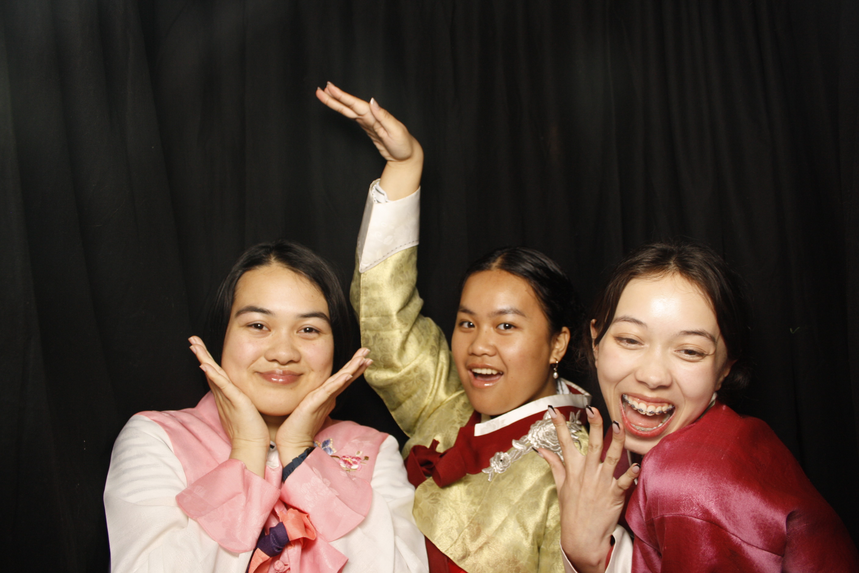 Korean Cultural Festival 2023 | View more photos from the event at wgtngallery.classicphotobooths.co.nz/u/wgtncpbgallery/Korean-Cultural-Festival-2023
