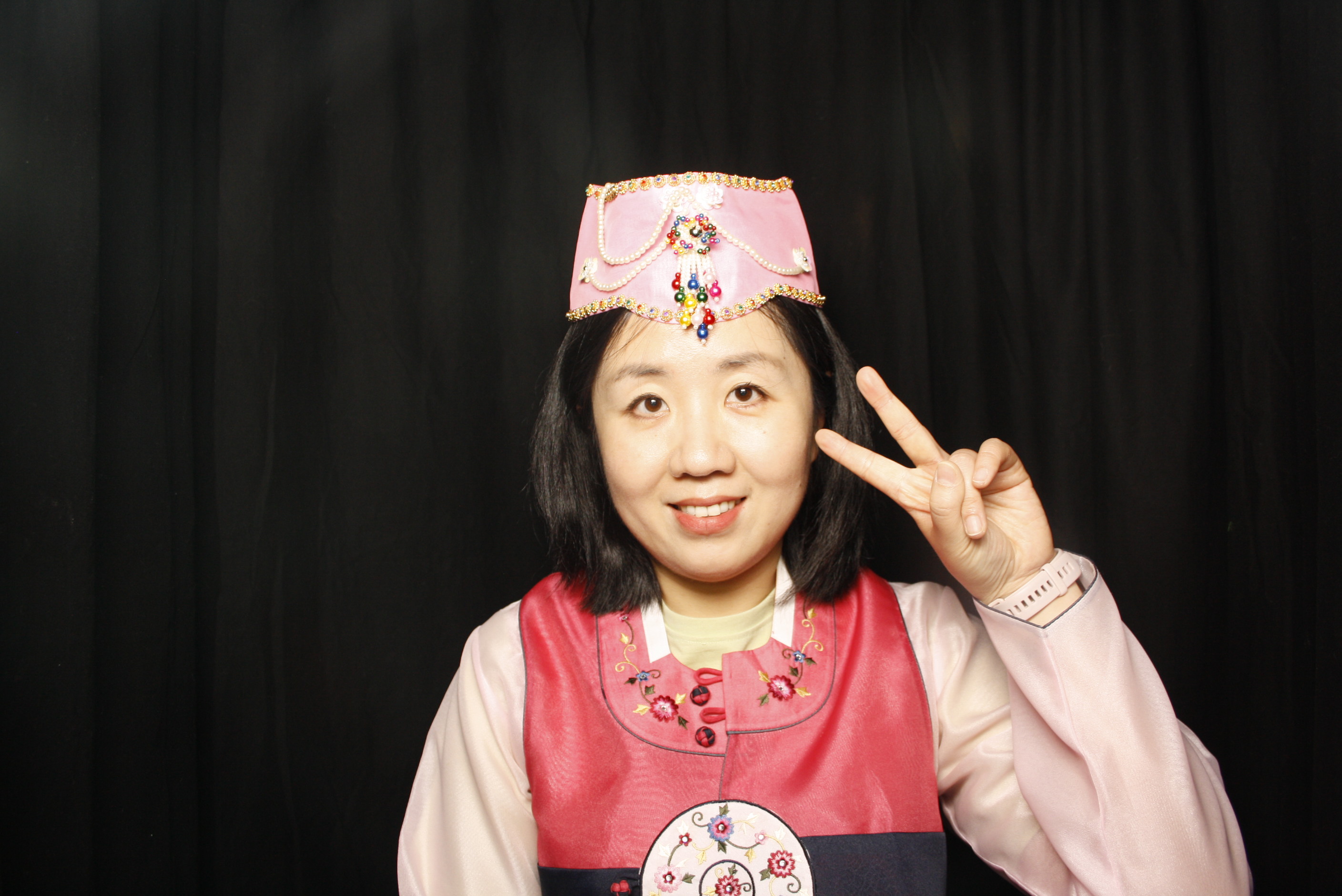 Korean Cultural Festival 2023 | View more photos from the event at wgtngallery.classicphotobooths.co.nz/u/wgtncpbgallery/Korean-Cultural-Festival-2023