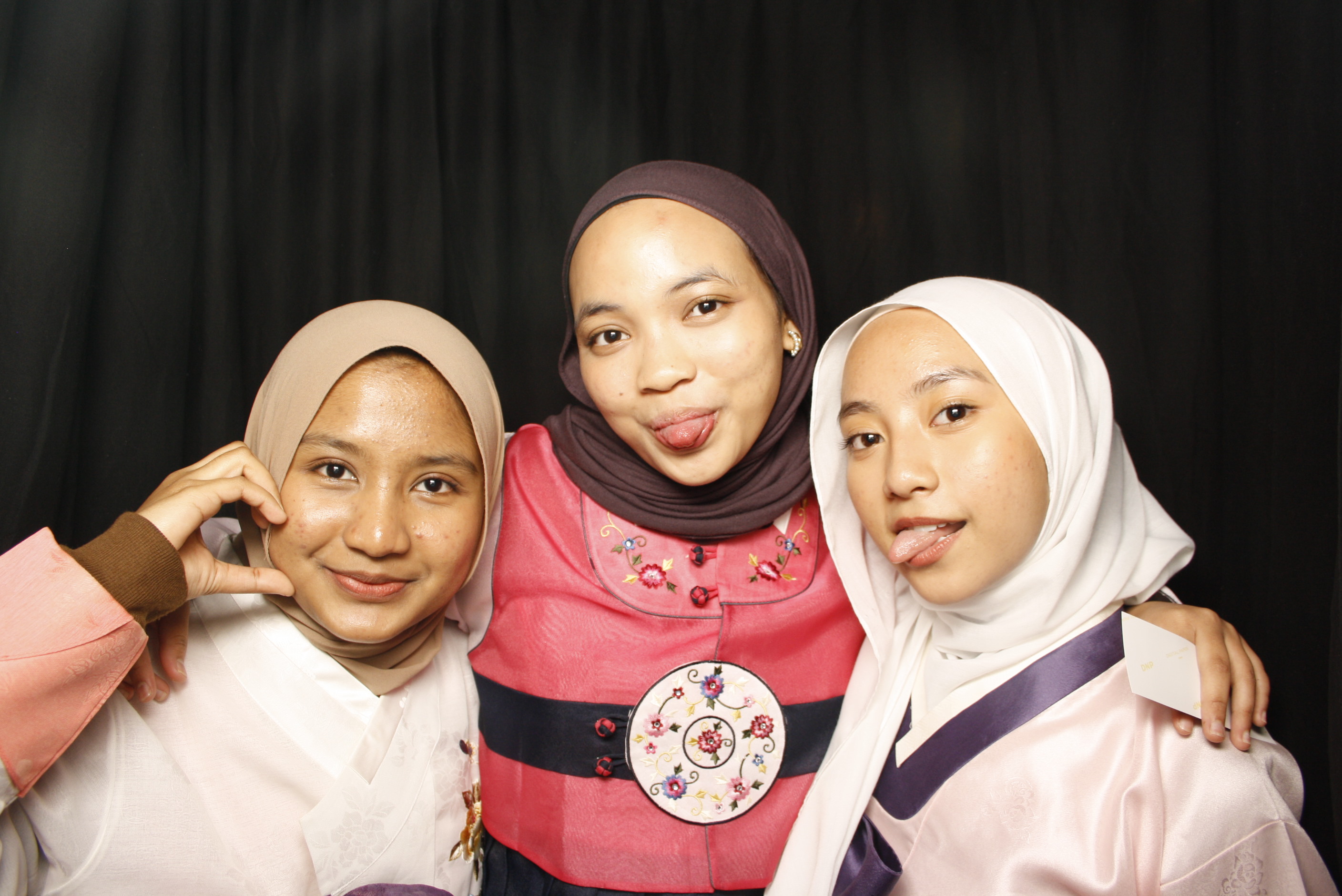 Korean Cultural Festival 2023 | View more photos from the event at wgtngallery.classicphotobooths.co.nz/u/wgtncpbgallery/Korean-Cultural-Festival-2023