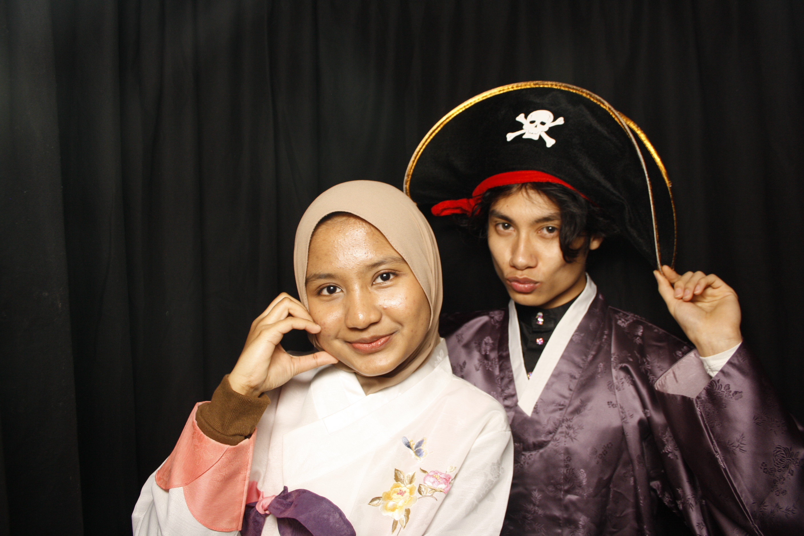 Korean Cultural Festival 2023 | View more photos from the event at wgtngallery.classicphotobooths.co.nz/u/wgtncpbgallery/Korean-Cultural-Festival-2023