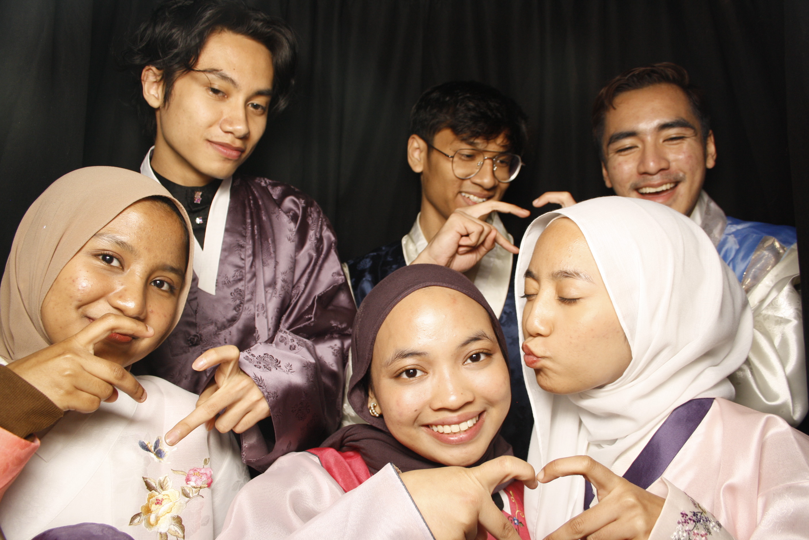 Korean Cultural Festival 2023 | View more photos from the event at wgtngallery.classicphotobooths.co.nz/u/wgtncpbgallery/Korean-Cultural-Festival-2023