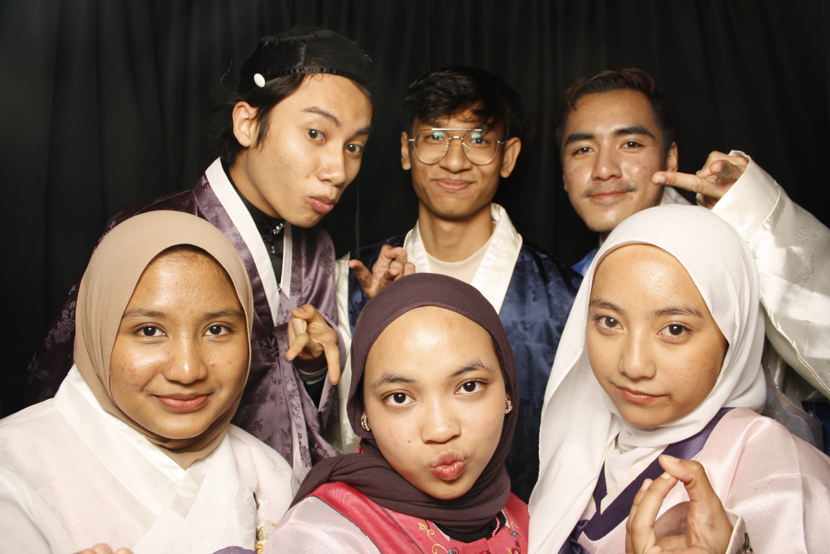 Korean Cultural Festival 2023 | View more photos from the event at wgtngallery.classicphotobooths.co.nz/u/wgtncpbgallery/Korean-Cultural-Festival-2023