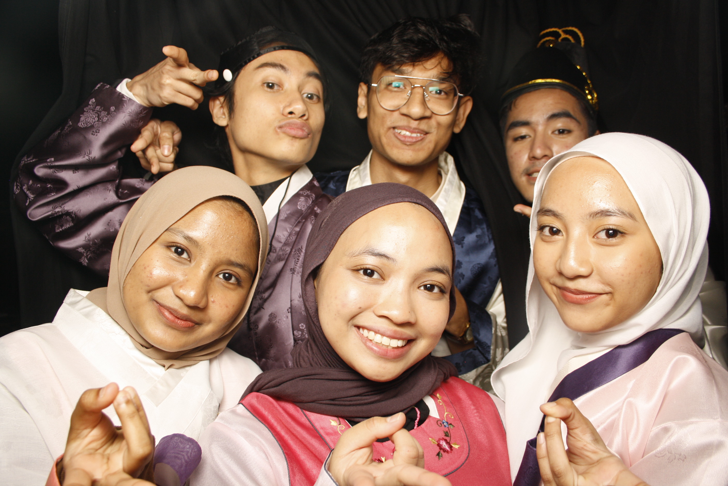 Korean Cultural Festival 2023 | View more photos from the event at wgtngallery.classicphotobooths.co.nz/u/wgtncpbgallery/Korean-Cultural-Festival-2023