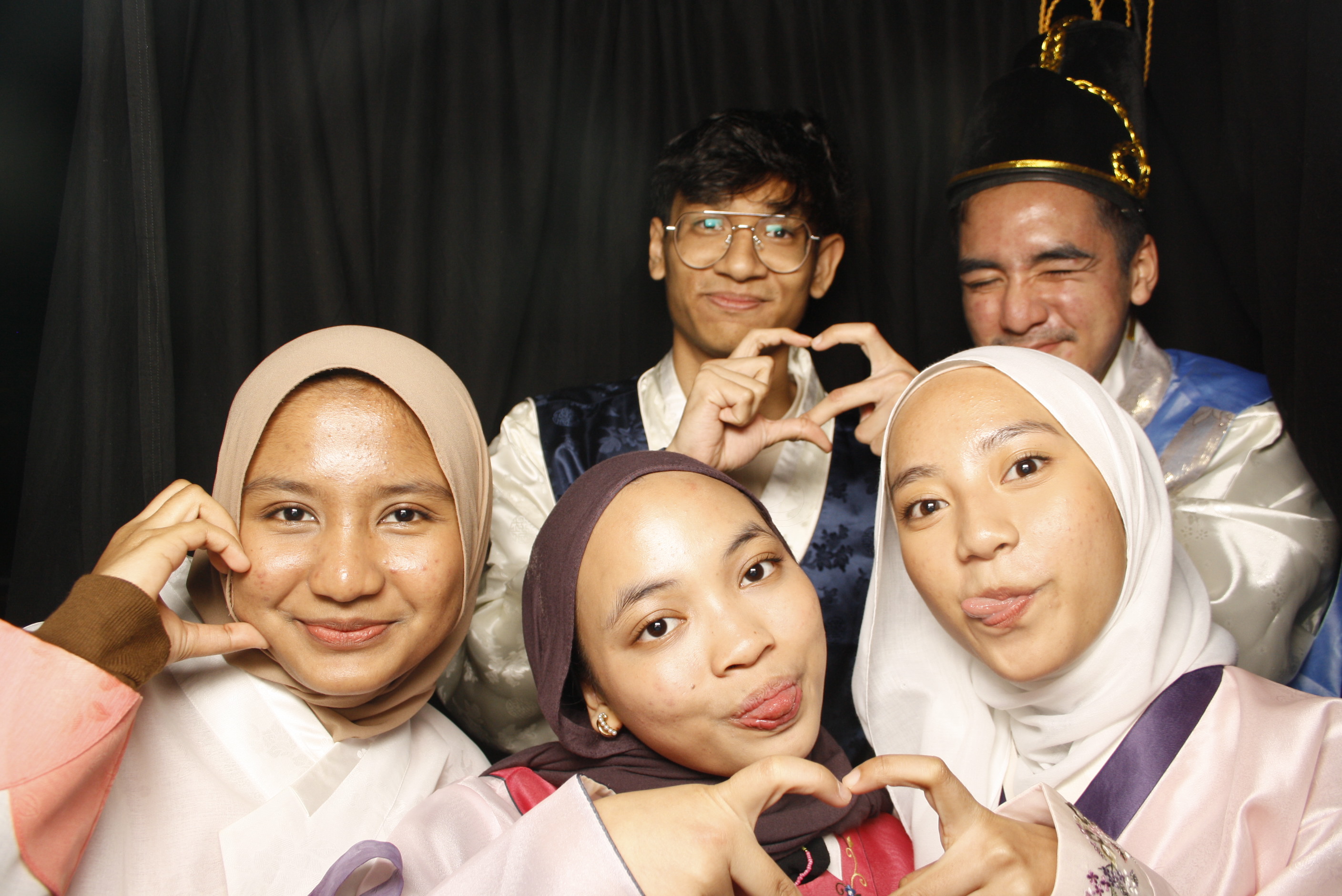 Korean Cultural Festival 2023 | View more photos from the event at wgtngallery.classicphotobooths.co.nz/u/wgtncpbgallery/Korean-Cultural-Festival-2023