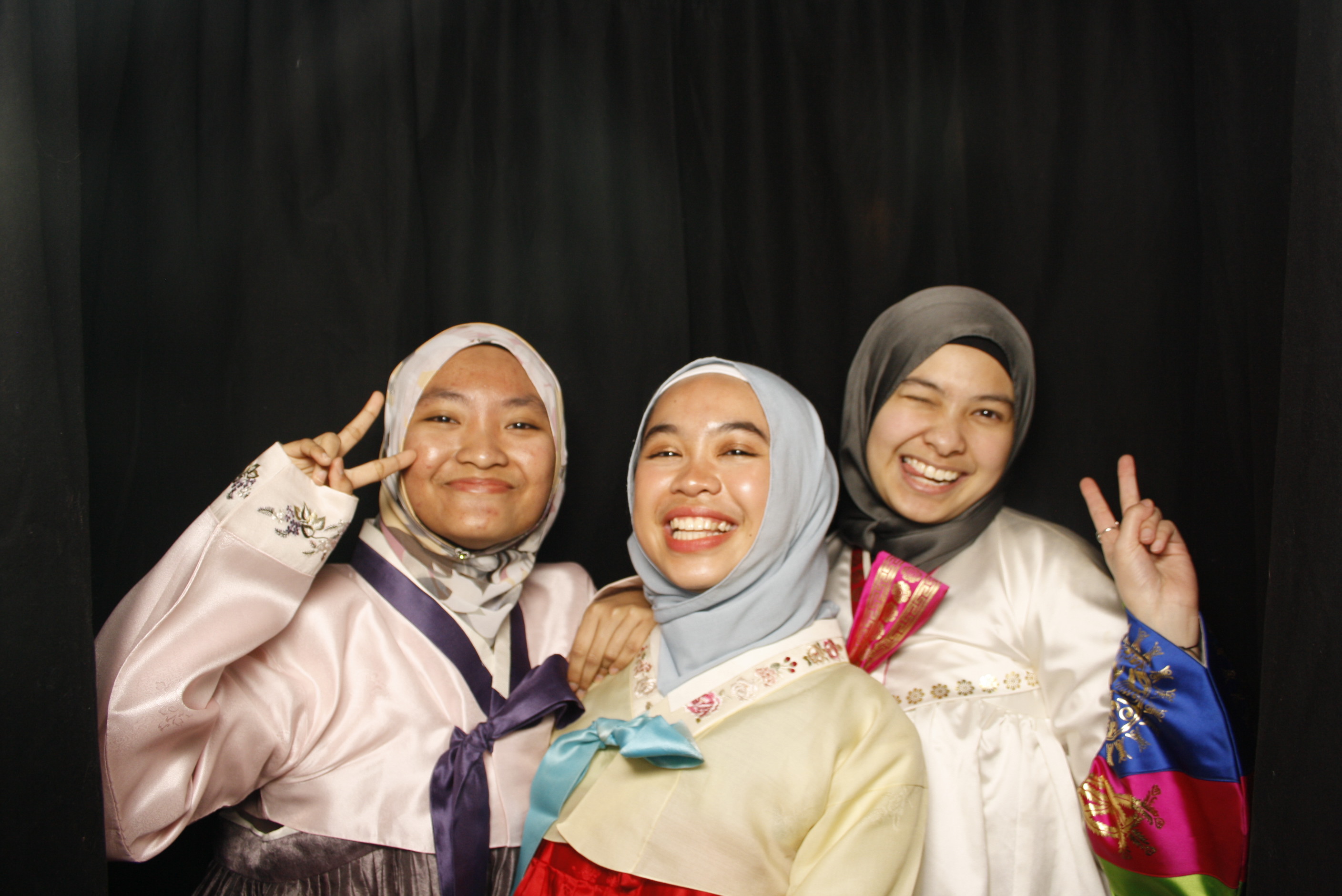 Korean Cultural Festival 2023 | View more photos from the event at wgtngallery.classicphotobooths.co.nz/u/wgtncpbgallery/Korean-Cultural-Festival-2023