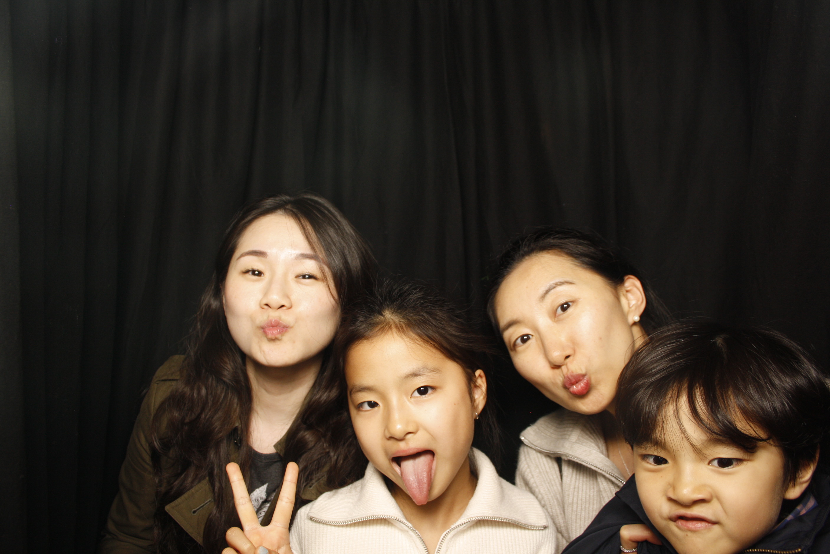 Korean Cultural Festival 2023 | View more photos from the event at wgtngallery.classicphotobooths.co.nz/u/wgtncpbgallery/Korean-Cultural-Festival-2023