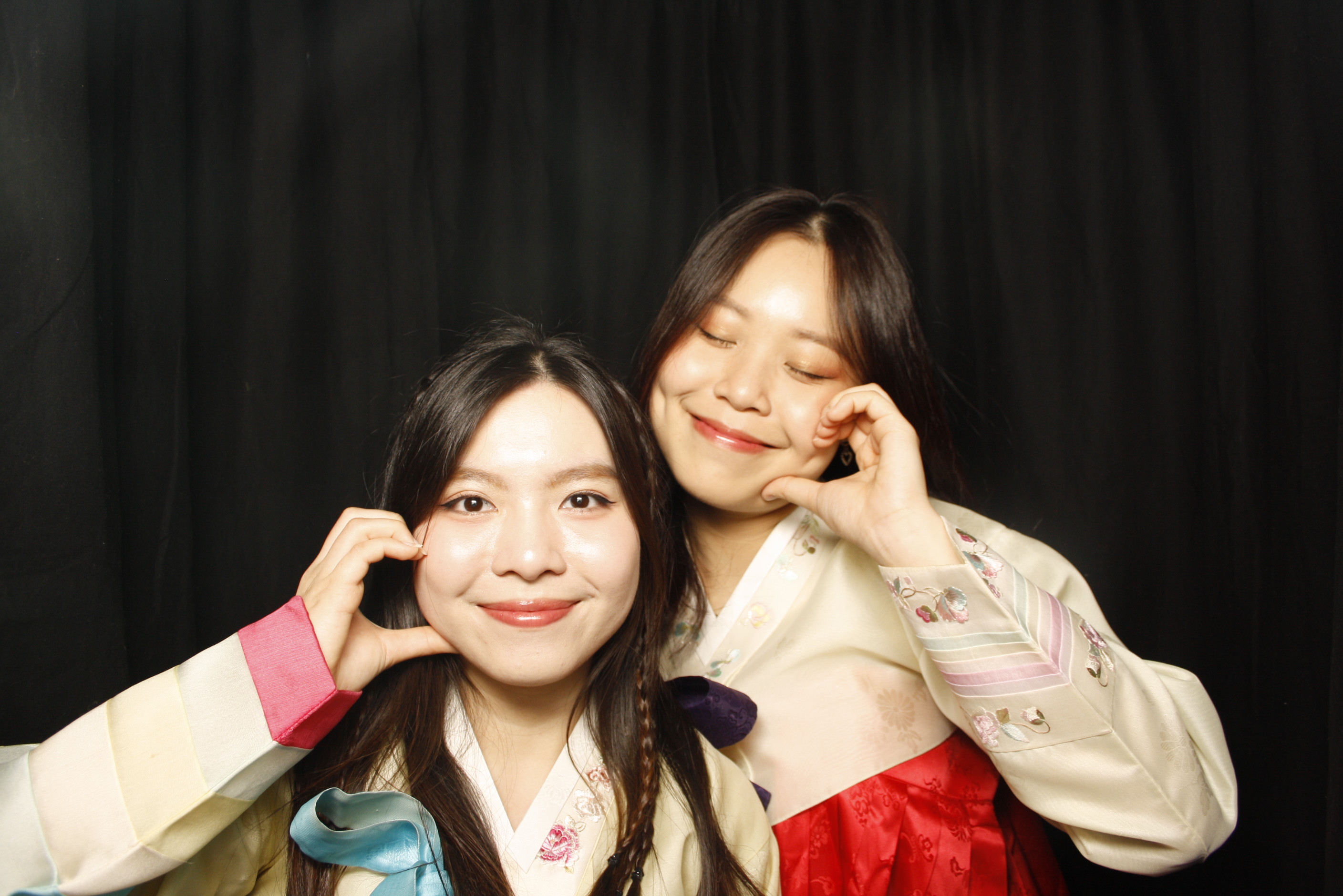 Korean Cultural Festival 2023 | View more photos from the event at wgtngallery.classicphotobooths.co.nz/u/wgtncpbgallery/Korean-Cultural-Festival-2023