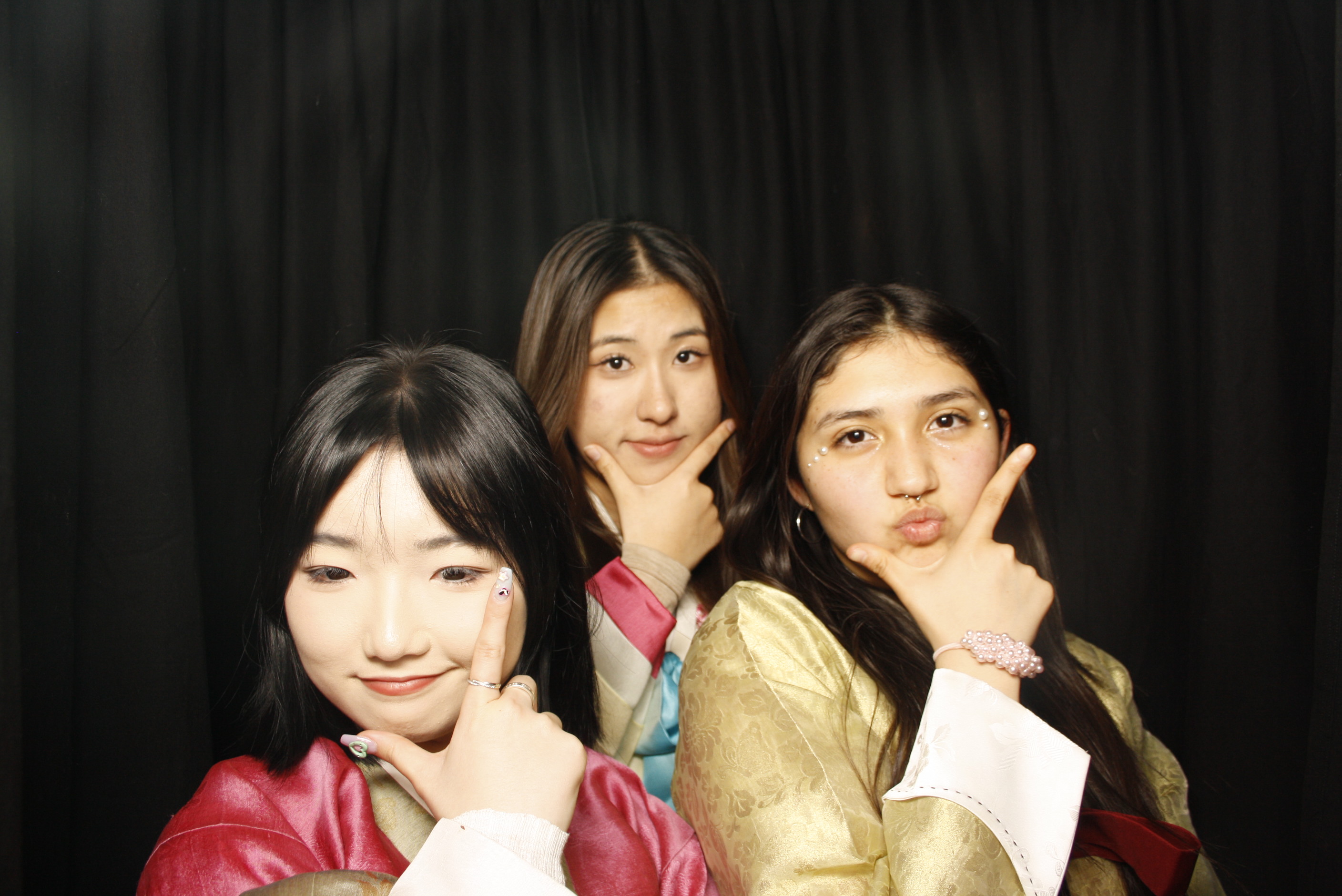 Korean Cultural Festival 2023 | View more photos from the event at wgtngallery.classicphotobooths.co.nz/u/wgtncpbgallery/Korean-Cultural-Festival-2023