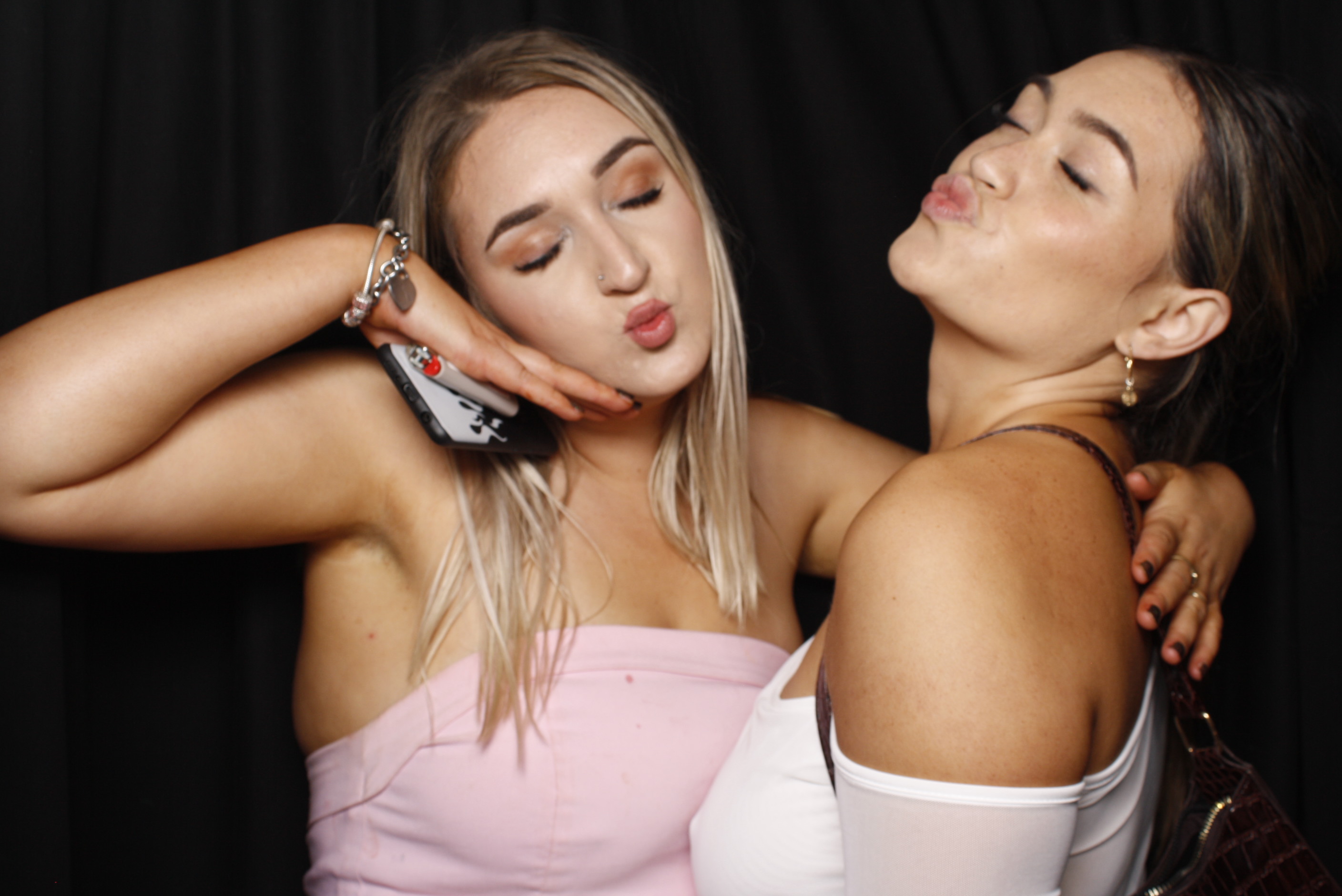 Kurt's 50th (After Midnight!) | View more photos from the event at wgtngallery.classicphotobooths.co.nz/u/wgtncpbgallery/Kurts-50th-After-Midnight