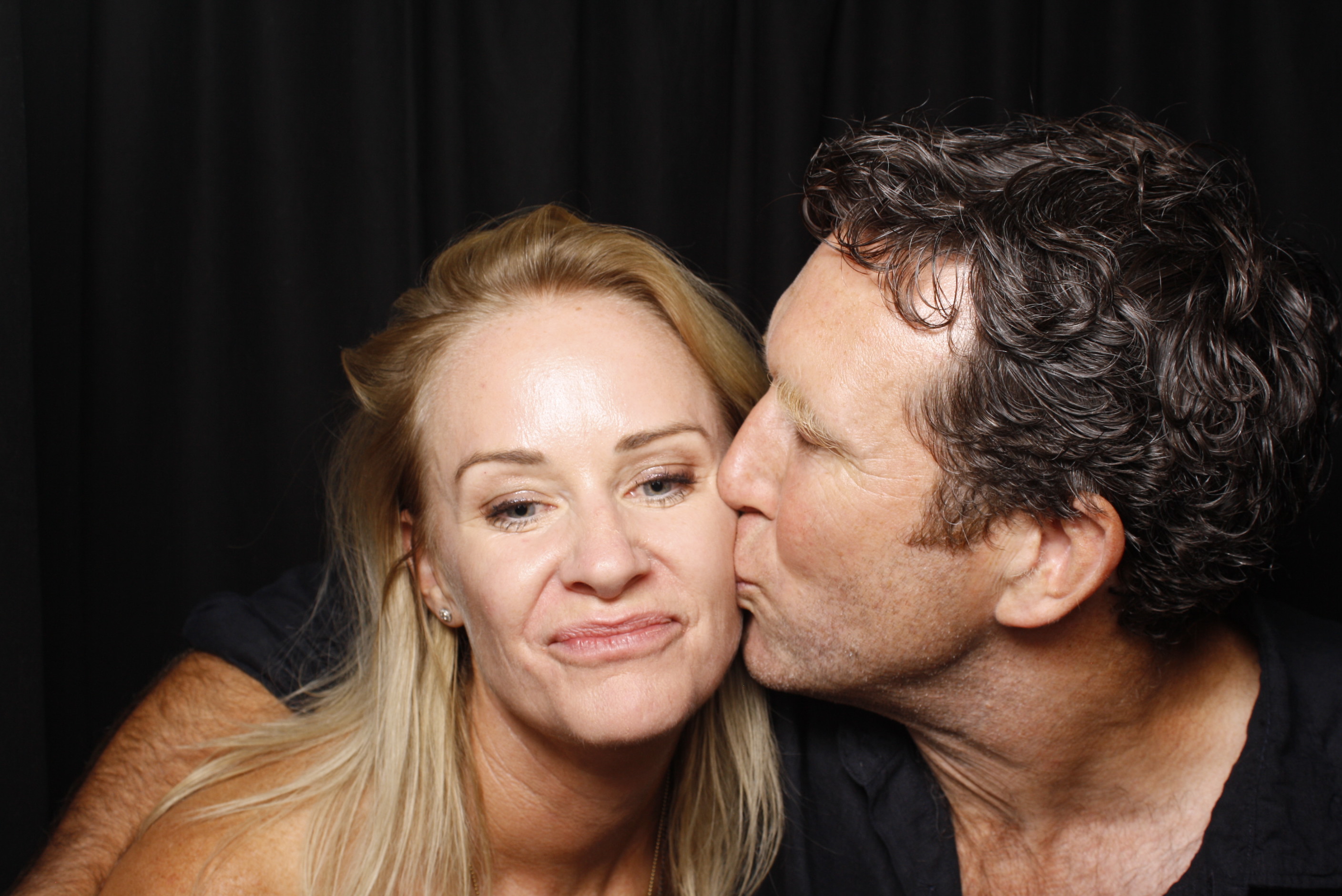 Kurt's 50th (After Midnight!) | View more photos from the event at wgtngallery.classicphotobooths.co.nz/u/wgtncpbgallery/Kurts-50th-After-Midnight