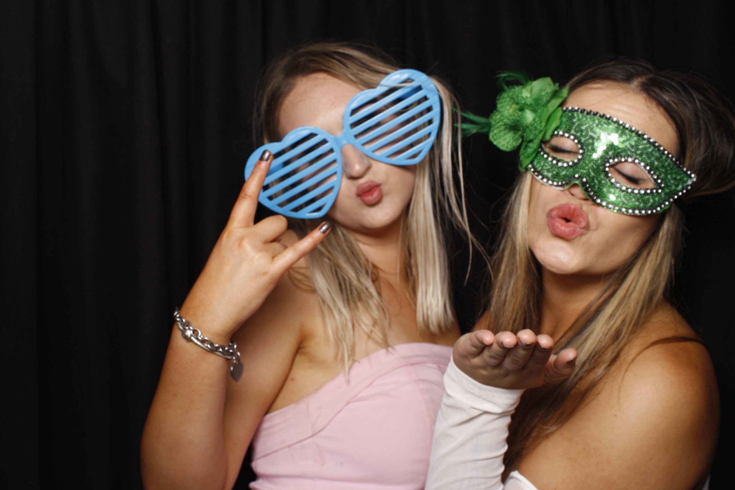 Kurt's 50th (After Midnight!) | View more photos from the event at wgtngallery.classicphotobooths.co.nz/u/wgtncpbgallery/Kurts-50th-After-Midnight