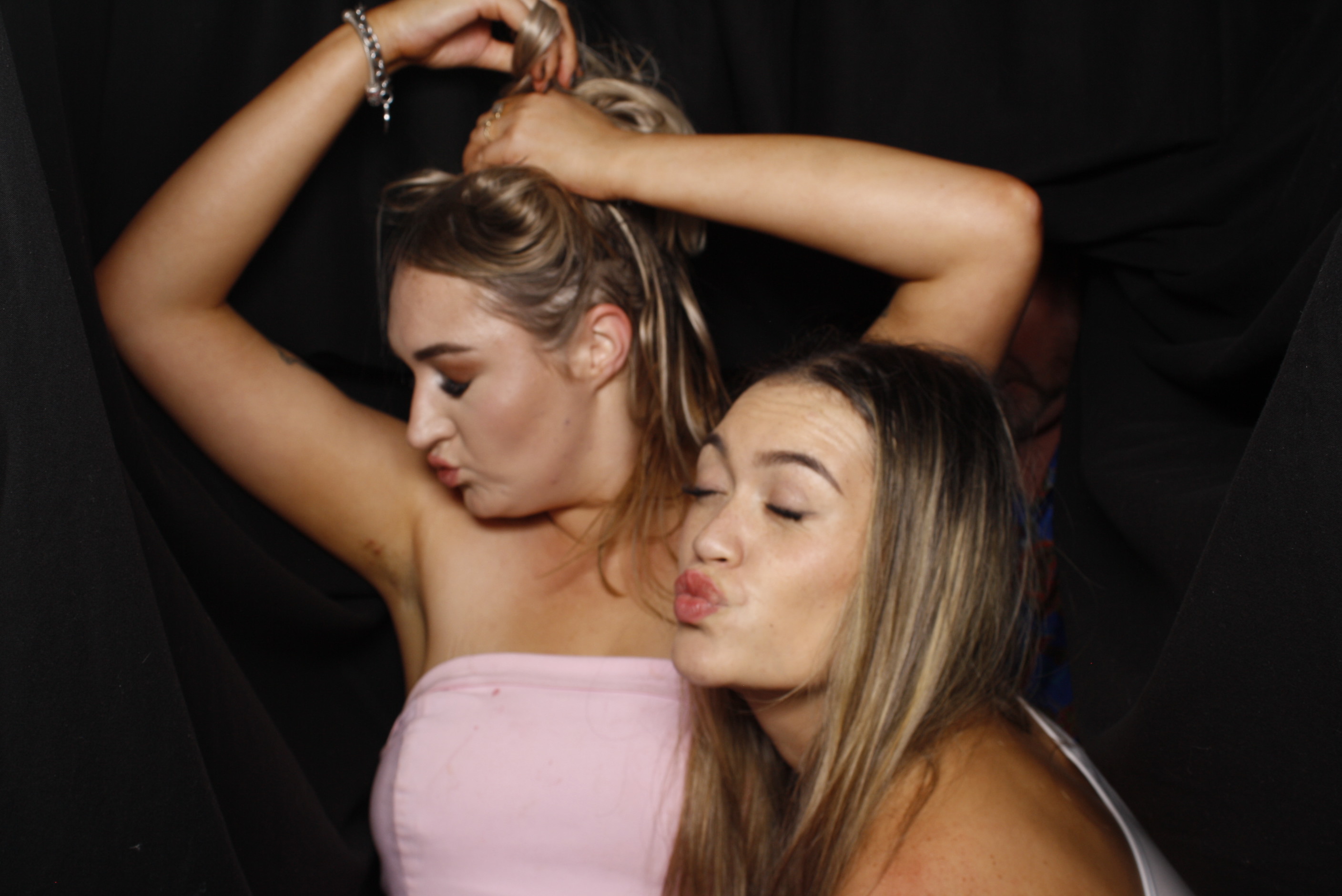 Kurt's 50th (After Midnight!) | View more photos from the event at wgtngallery.classicphotobooths.co.nz/u/wgtncpbgallery/Kurts-50th-After-Midnight