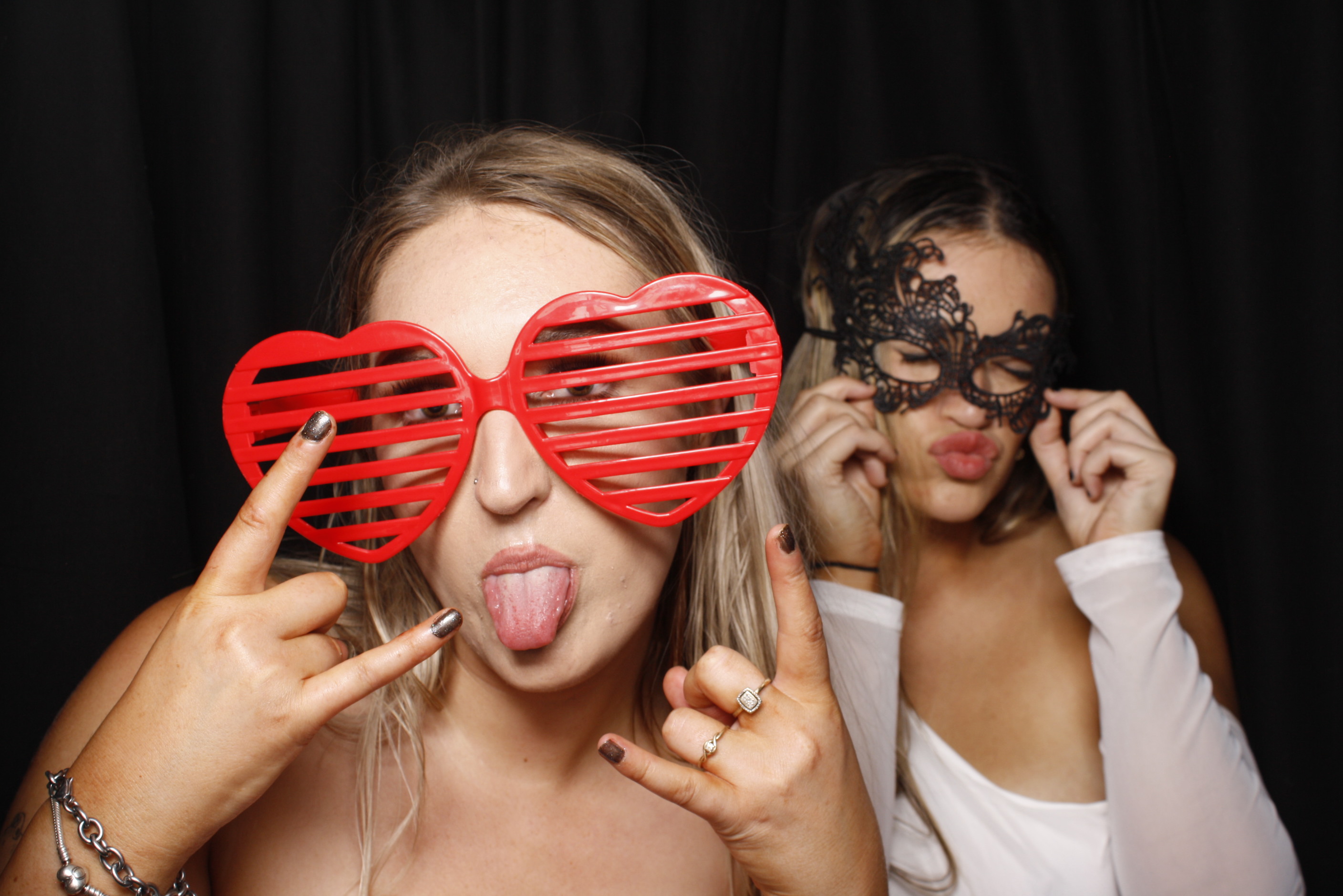 Kurt's 50th (After Midnight!) | View more photos from the event at wgtngallery.classicphotobooths.co.nz/u/wgtncpbgallery/Kurts-50th-After-Midnight