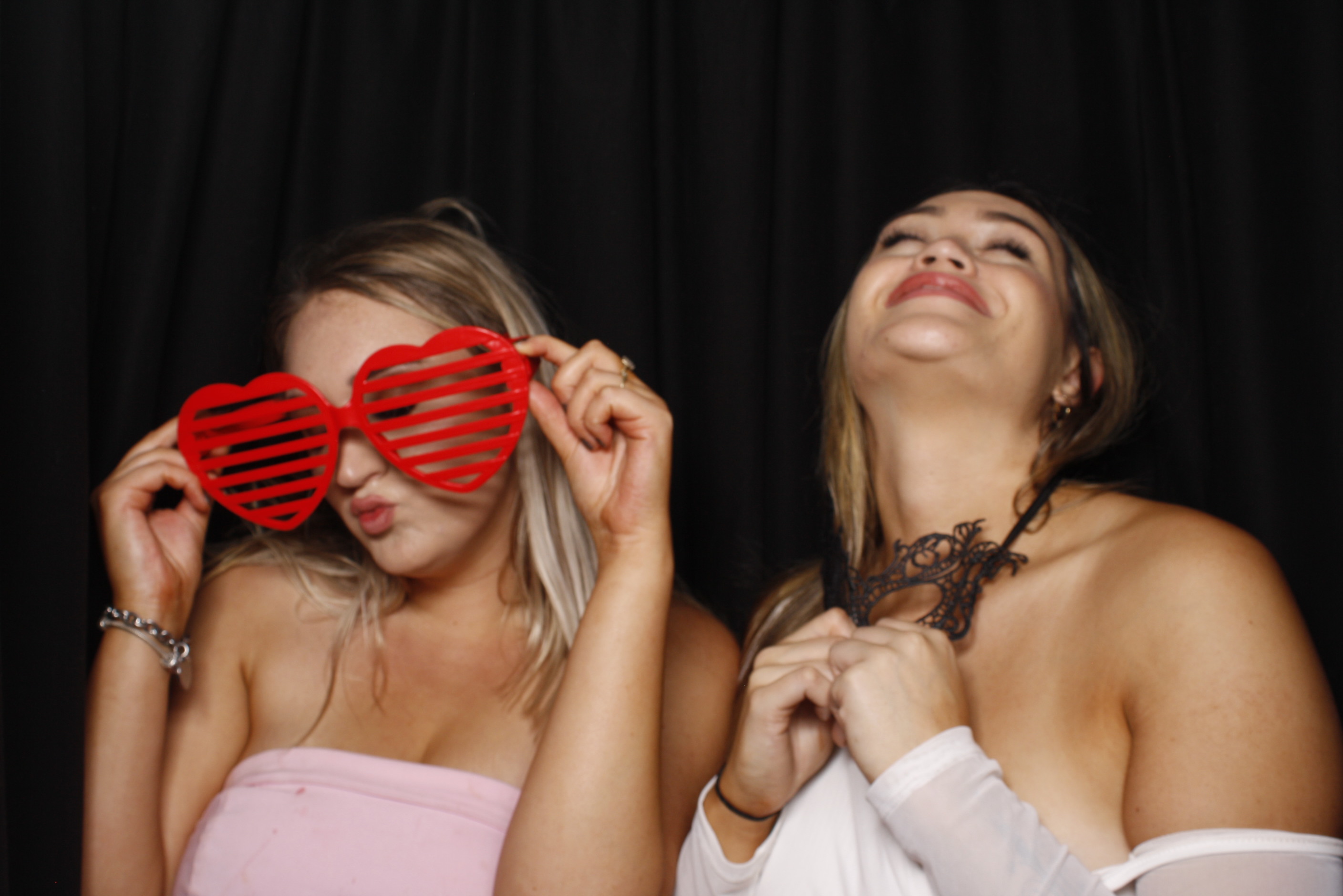 Kurt's 50th (After Midnight!) | View more photos from the event at wgtngallery.classicphotobooths.co.nz/u/wgtncpbgallery/Kurts-50th-After-Midnight