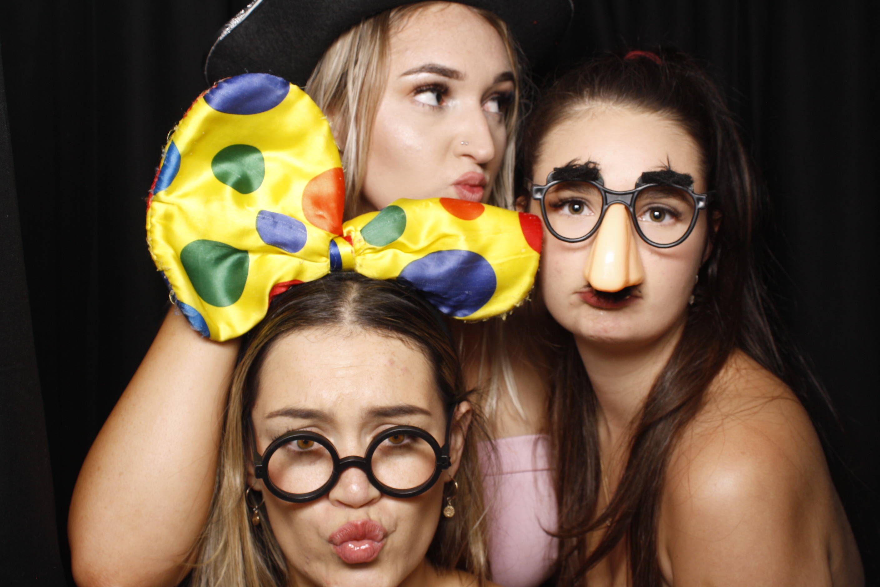 Kurt's 50th (After Midnight!) | View more photos from the event at wgtngallery.classicphotobooths.co.nz/u/wgtncpbgallery/Kurts-50th-After-Midnight