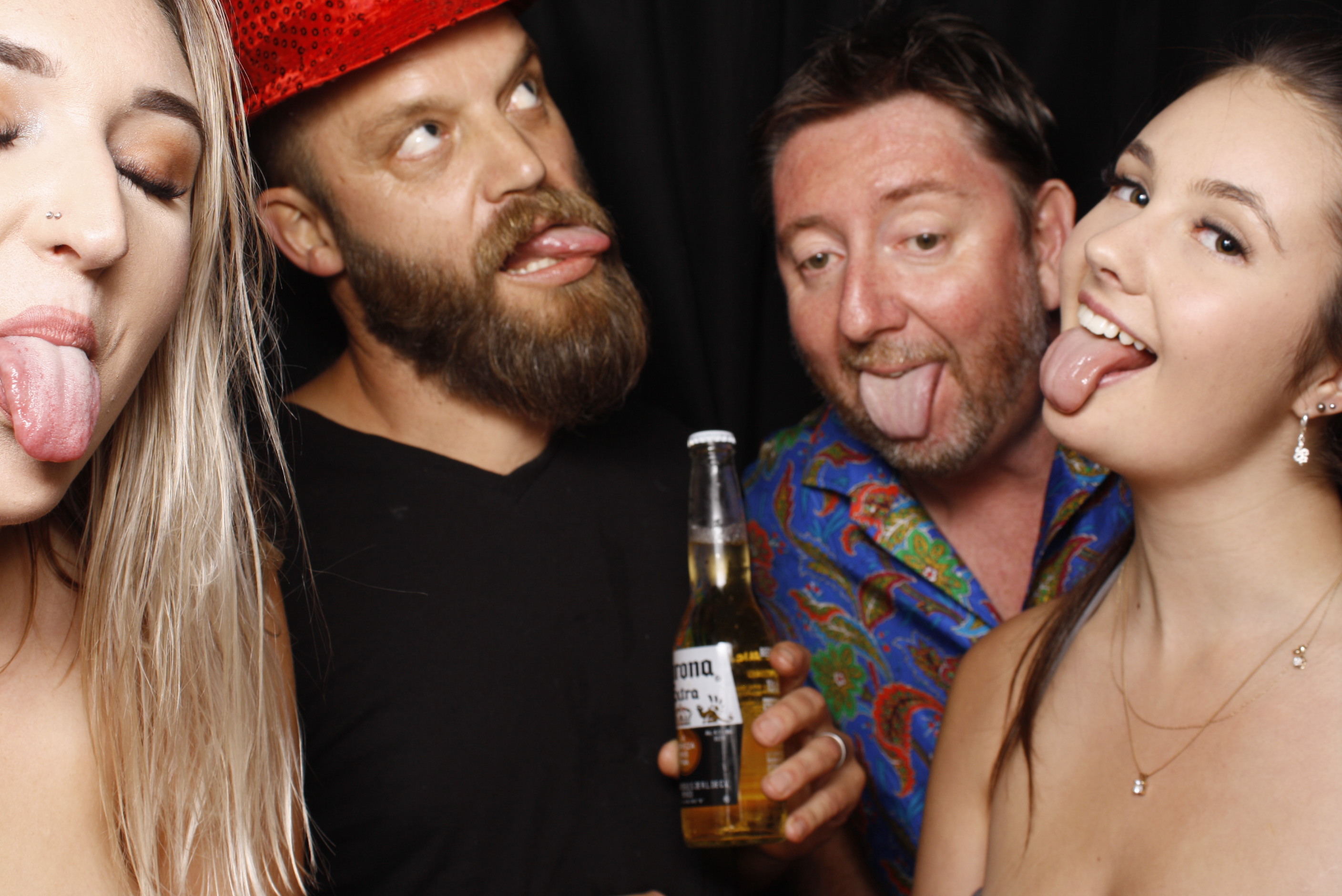 Kurt's 50th (After Midnight!) | View more photos from the event at wgtngallery.classicphotobooths.co.nz/u/wgtncpbgallery/Kurts-50th-After-Midnight