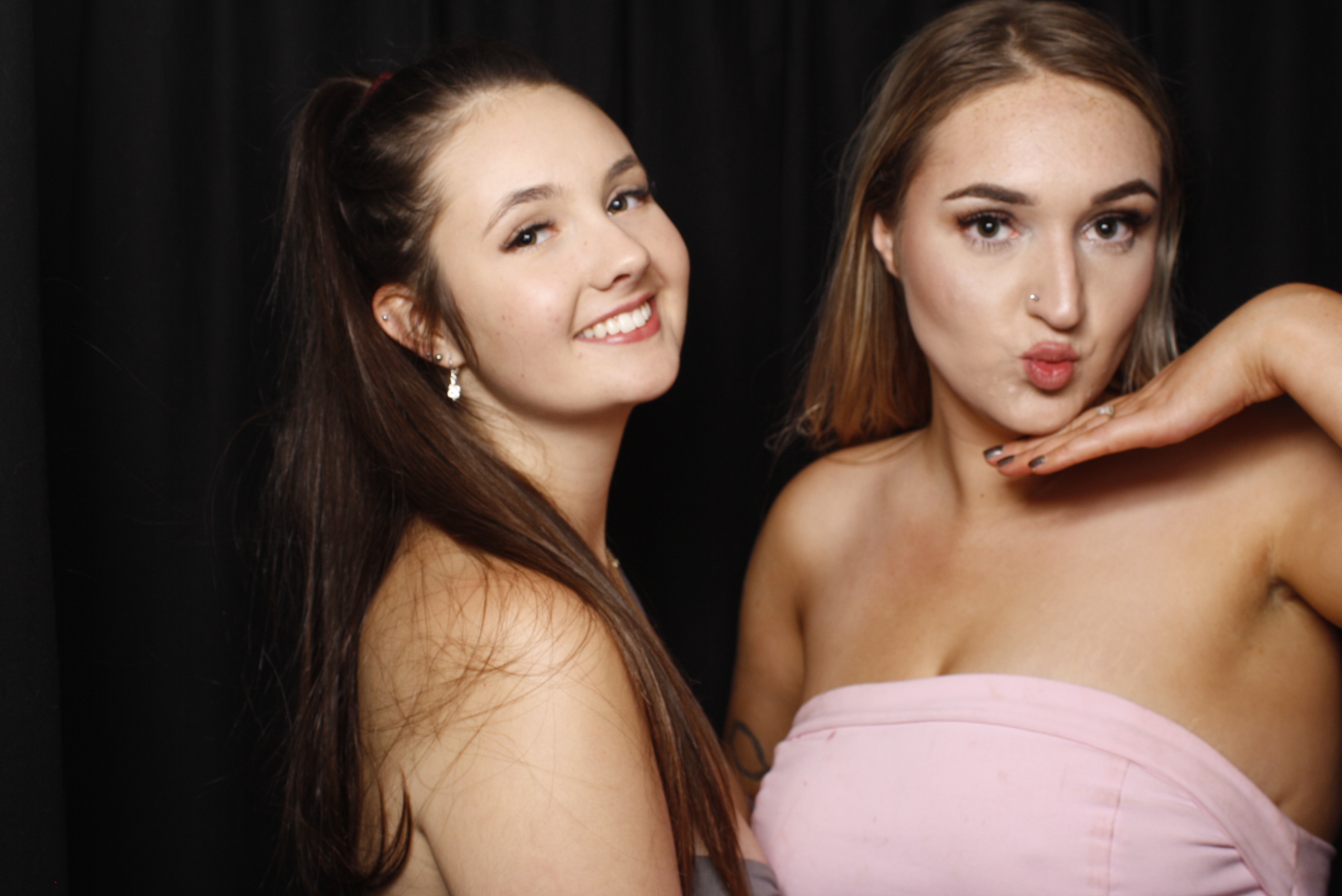 Kurt's 50th (After Midnight!) | View more photos from the event at wgtngallery.classicphotobooths.co.nz/u/wgtncpbgallery/Kurts-50th-After-Midnight