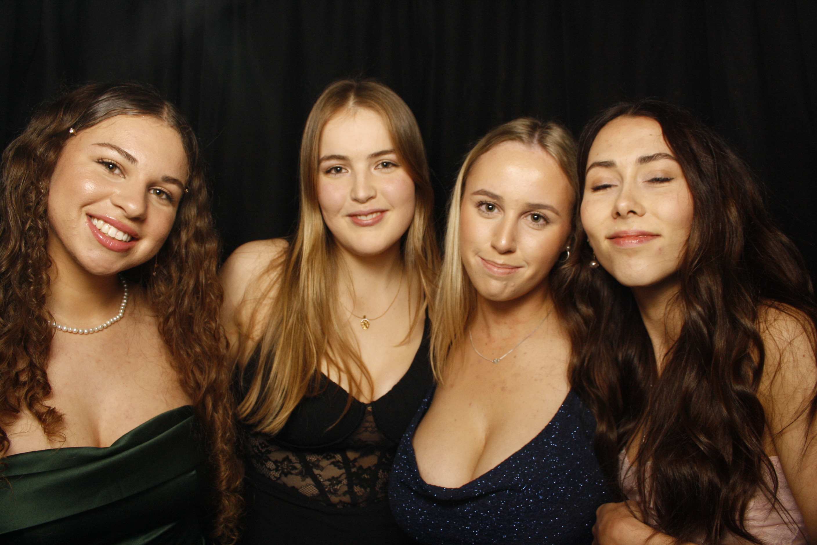 Solway College Ball | View more photos from the event at wgtngallery.classicphotobooths.co.nz/u/wgtncpbgallery/Solway-College-Ball