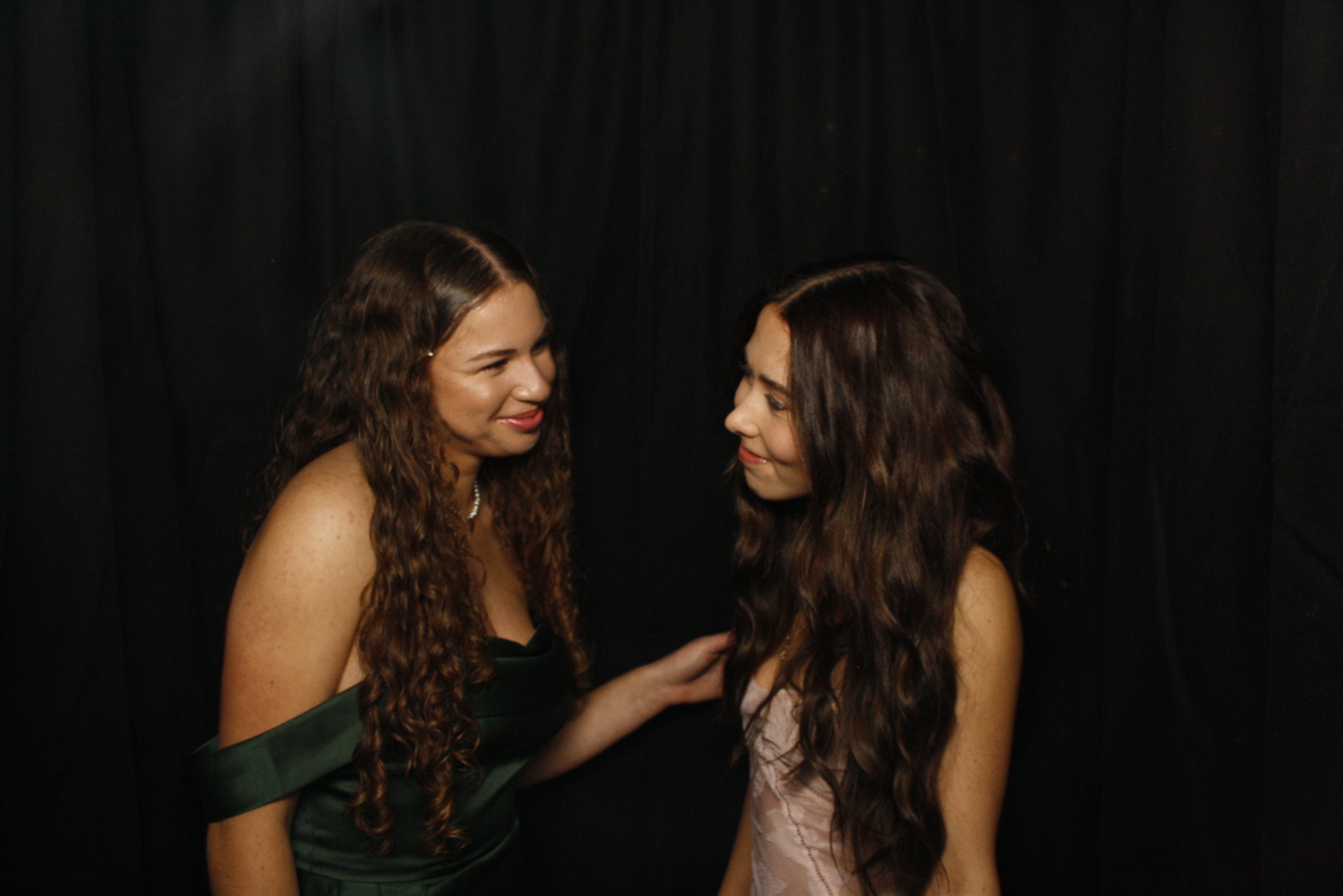 Solway College Ball | View more photos from the event at wgtngallery.classicphotobooths.co.nz/u/wgtncpbgallery/Solway-College-Ball