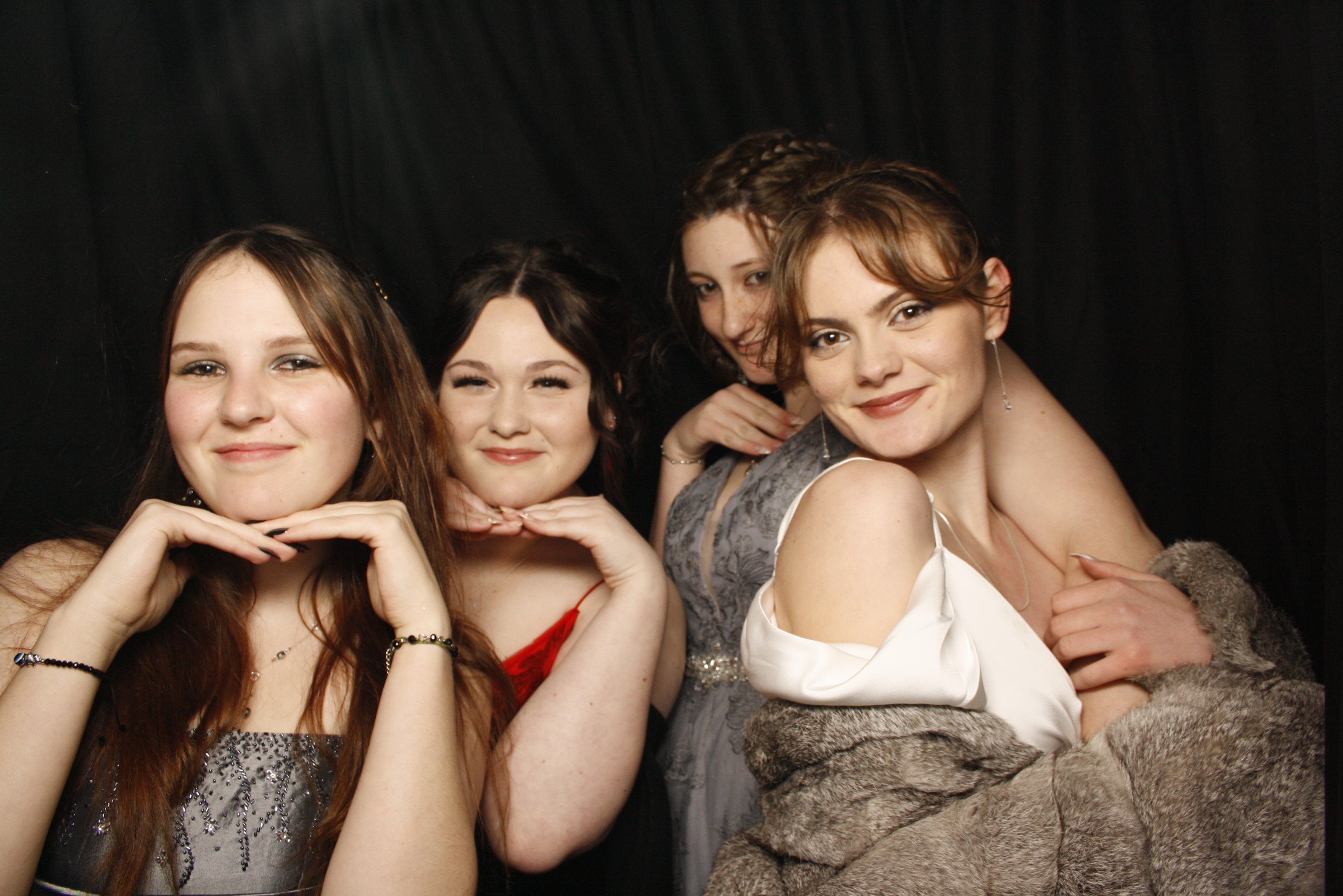 Solway College Ball | View more photos from the event at wgtngallery.classicphotobooths.co.nz/u/wgtncpbgallery/Solway-College-Ball