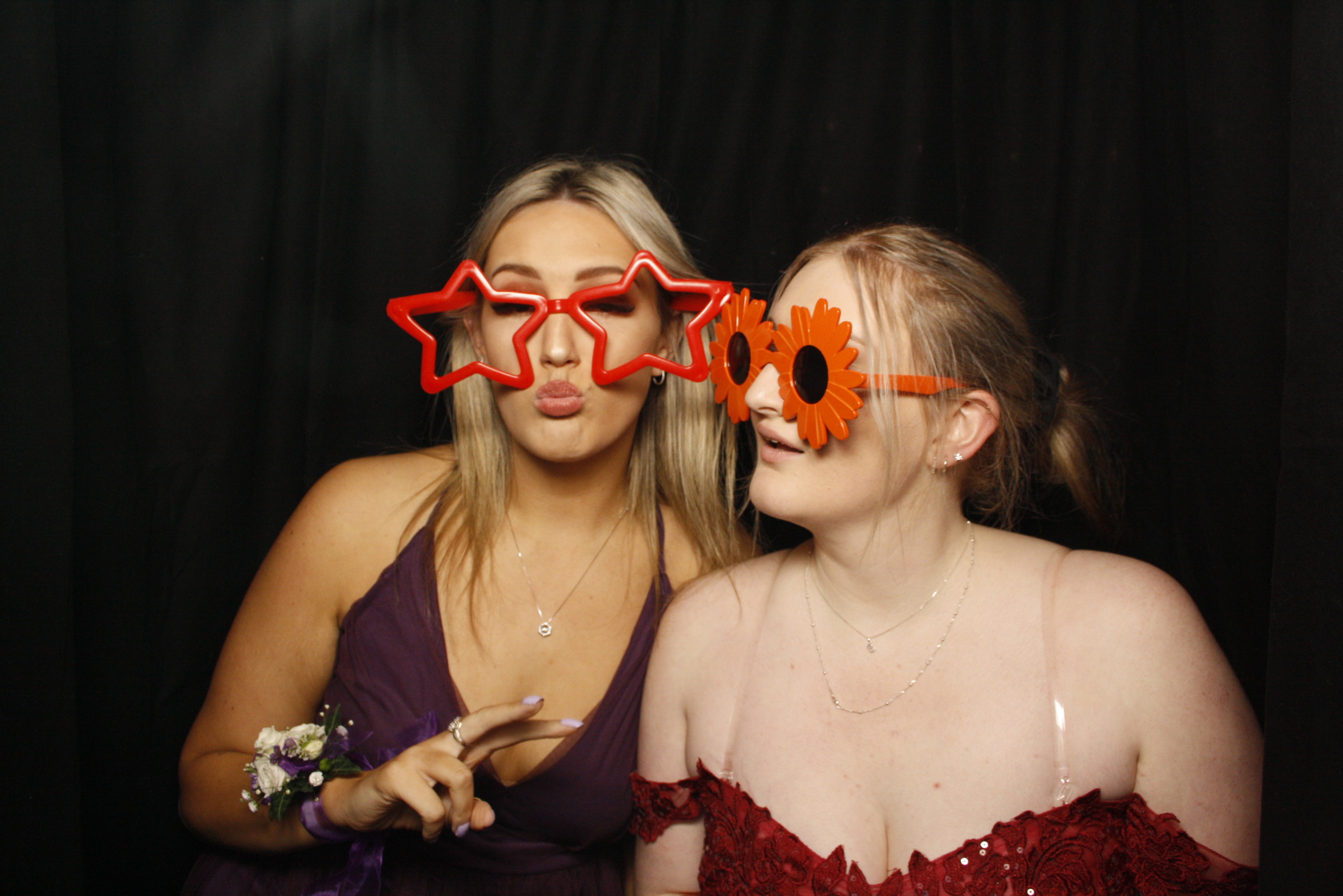 Solway College Ball | View more photos from the event at wgtngallery.classicphotobooths.co.nz/u/wgtncpbgallery/Solway-College-Ball