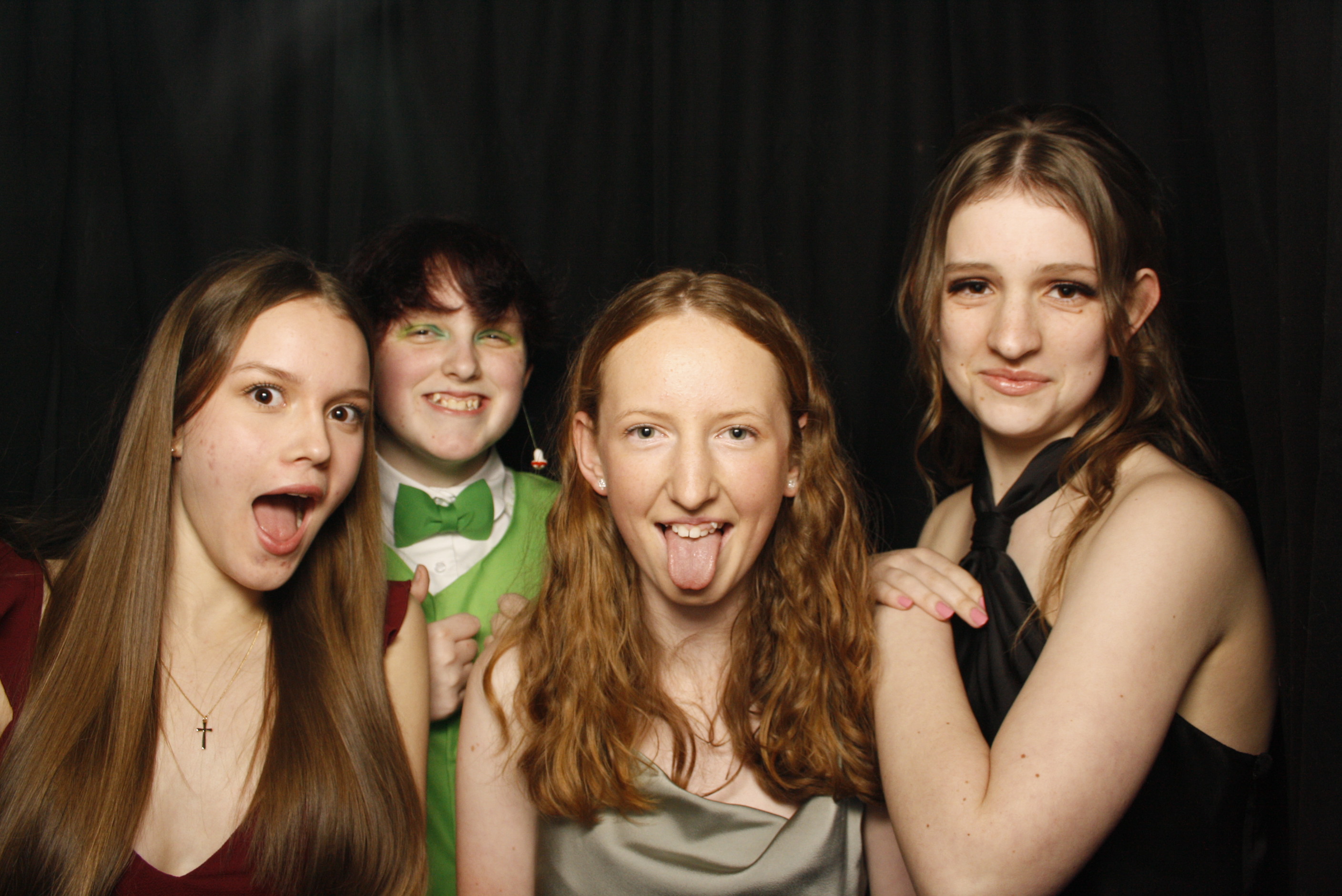 Solway College Ball | View more photos from the event at wgtngallery.classicphotobooths.co.nz/u/wgtncpbgallery/Solway-College-Ball