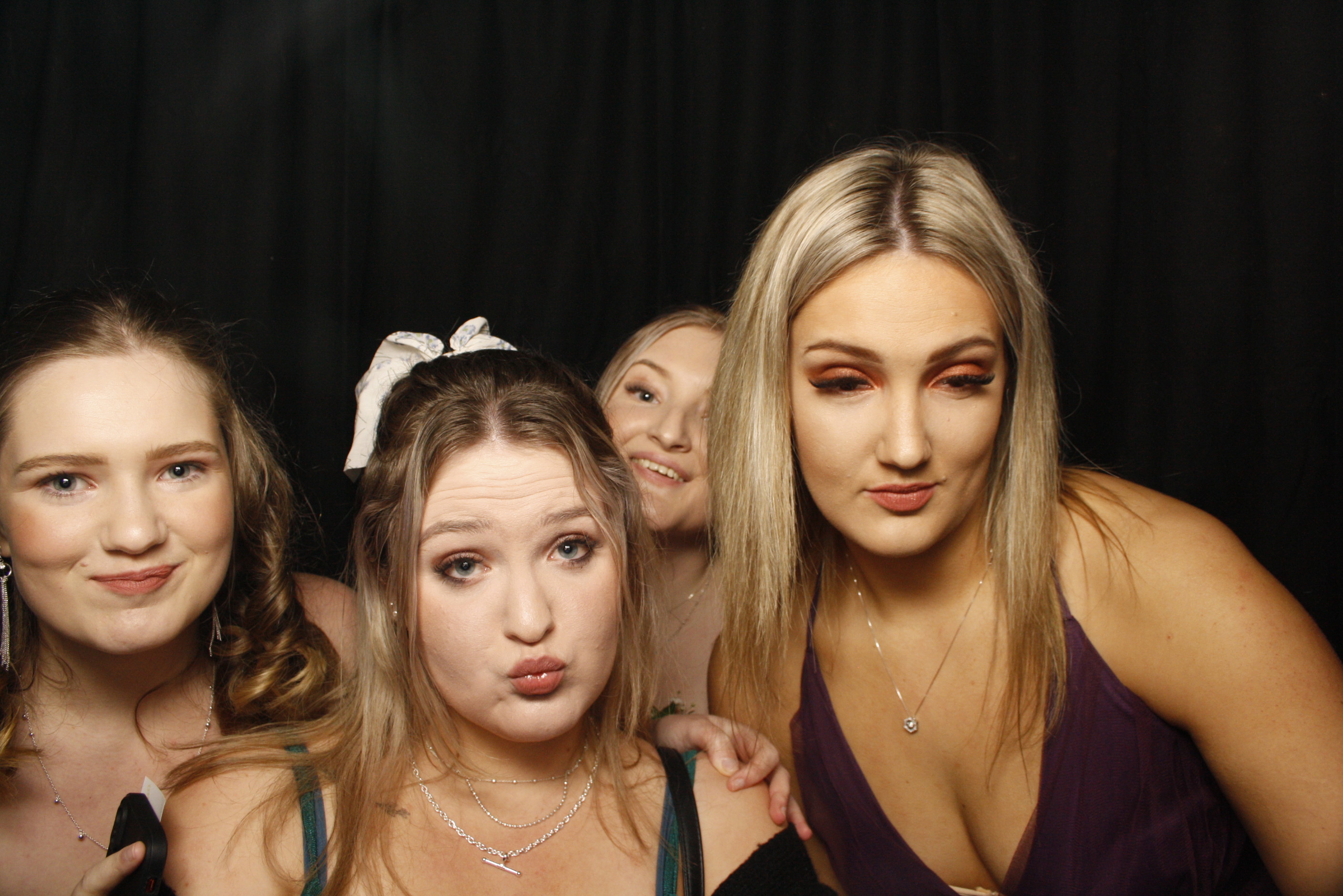 Solway College Ball | View more photos from the event at wgtngallery.classicphotobooths.co.nz/u/wgtncpbgallery/Solway-College-Ball