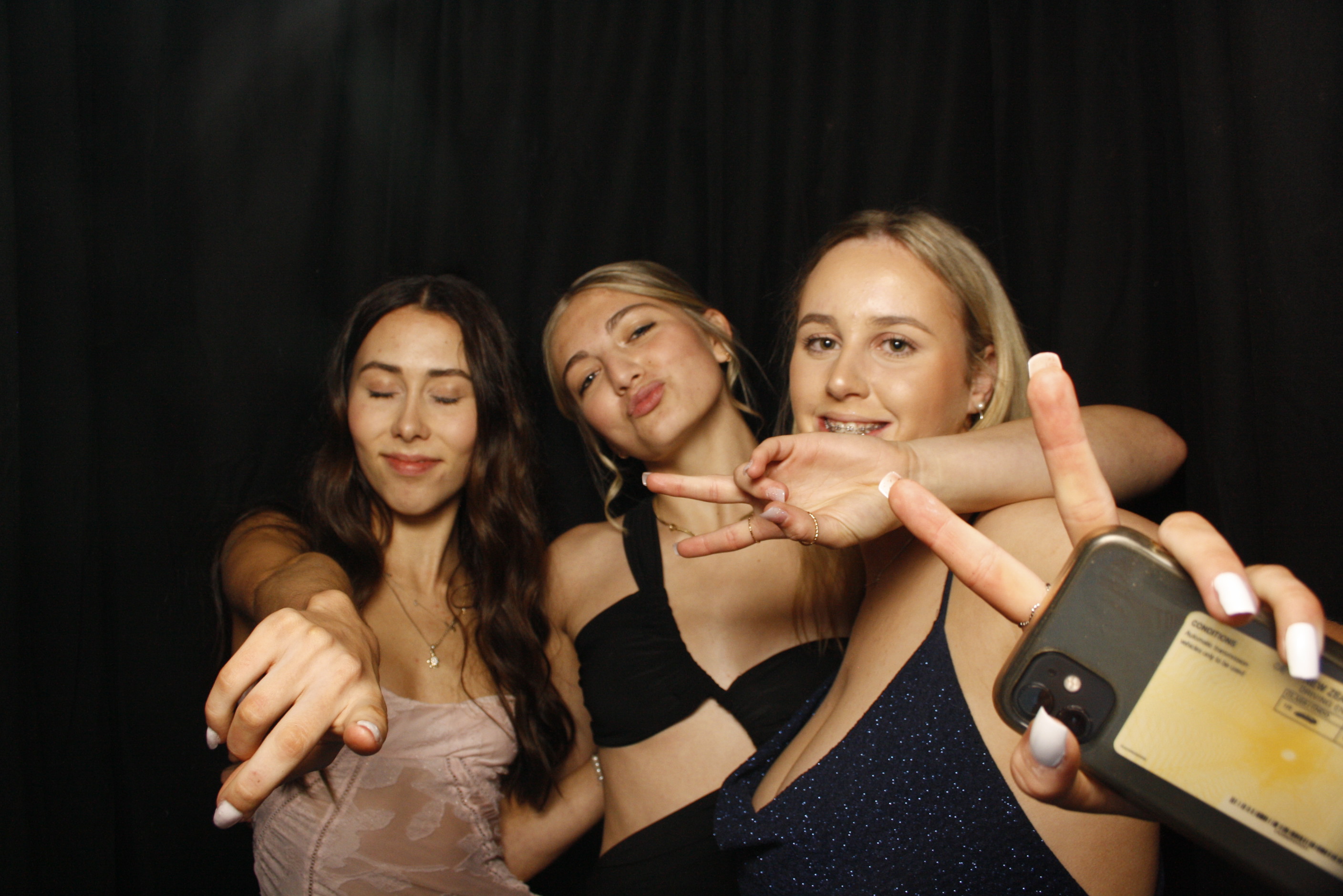 Solway College Ball | View more photos from the event at wgtngallery.classicphotobooths.co.nz/u/wgtncpbgallery/Solway-College-Ball