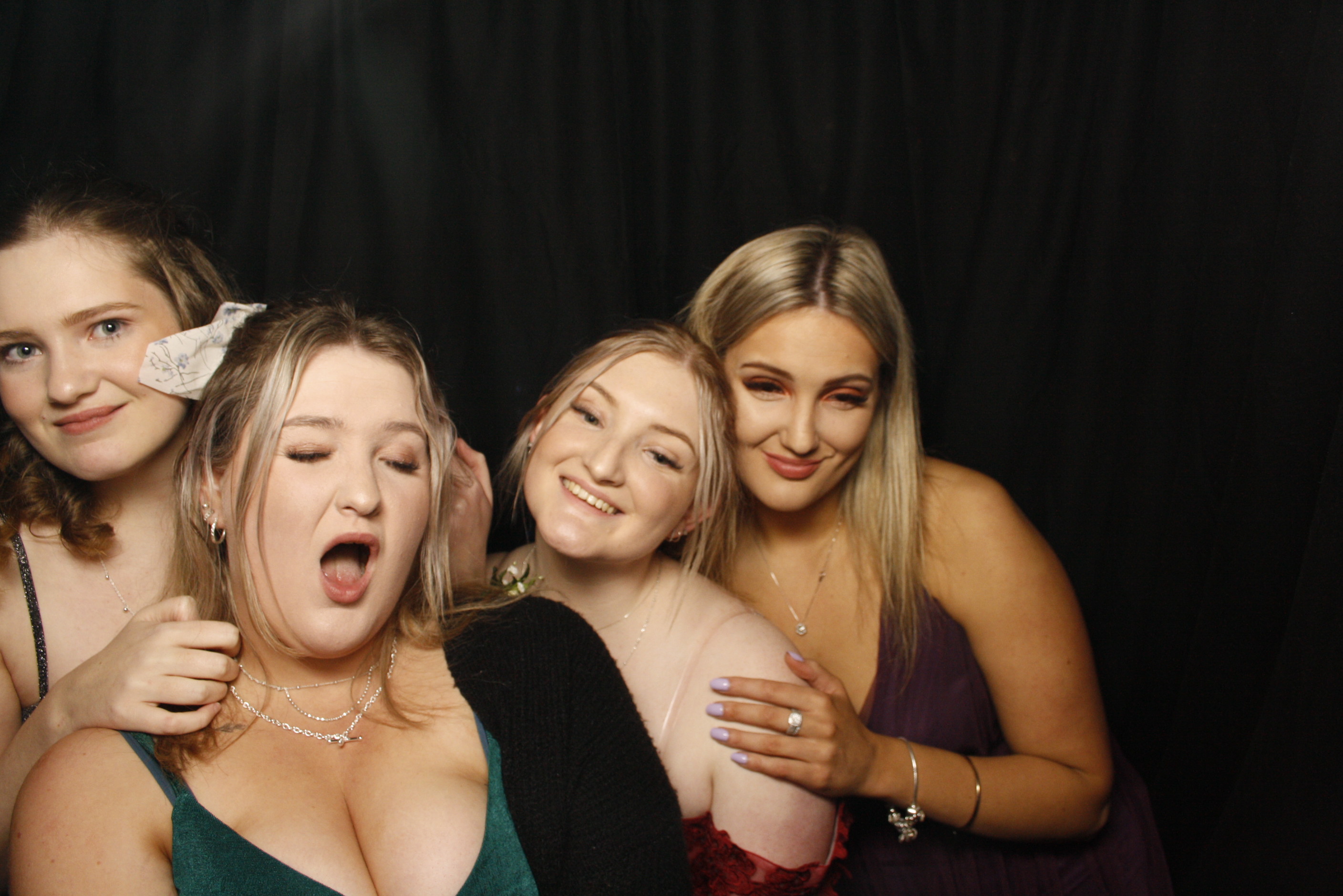 Solway College Ball | View more photos from the event at wgtngallery.classicphotobooths.co.nz/u/wgtncpbgallery/Solway-College-Ball