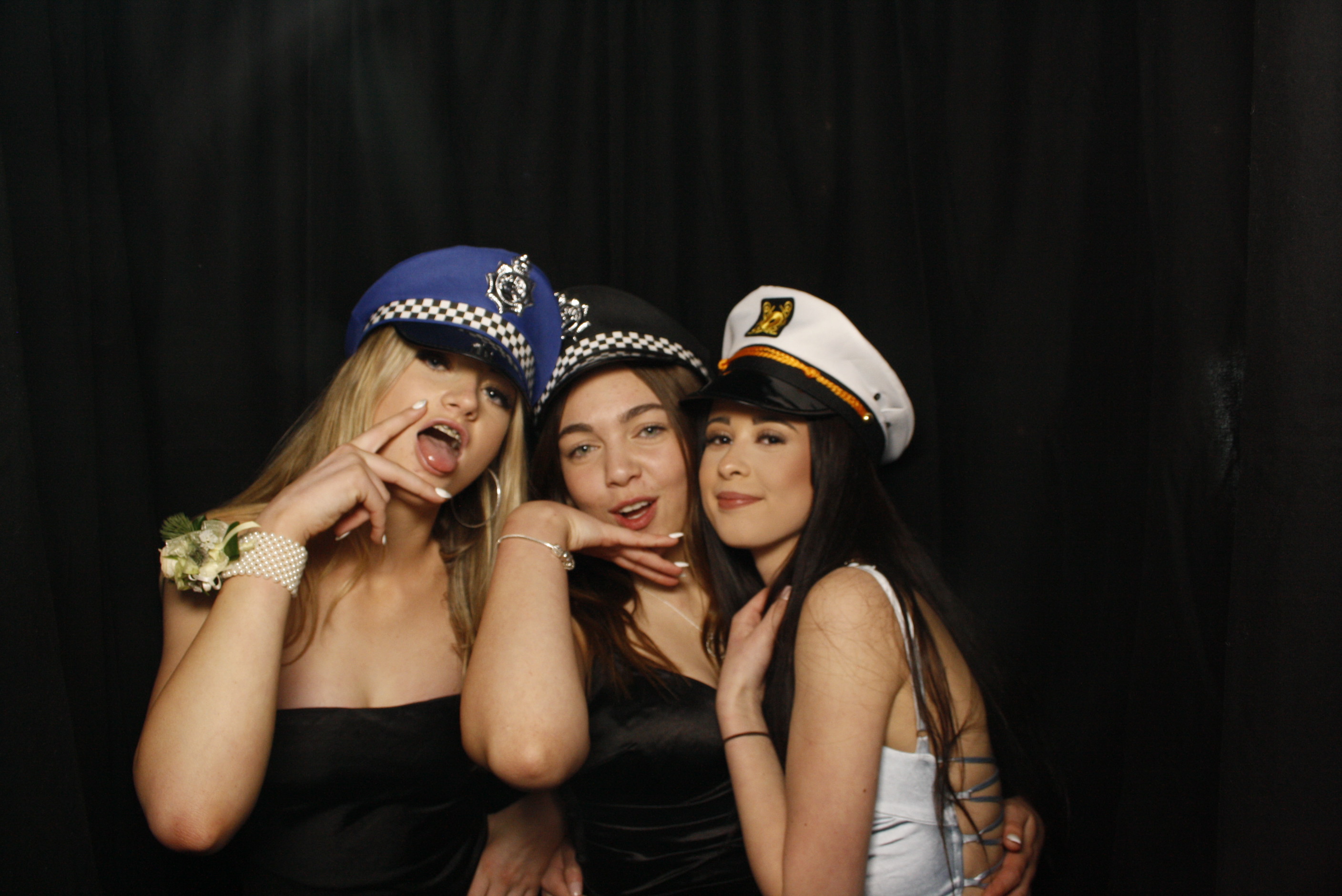 Solway College Ball | View more photos from the event at wgtngallery.classicphotobooths.co.nz/u/wgtncpbgallery/Solway-College-Ball