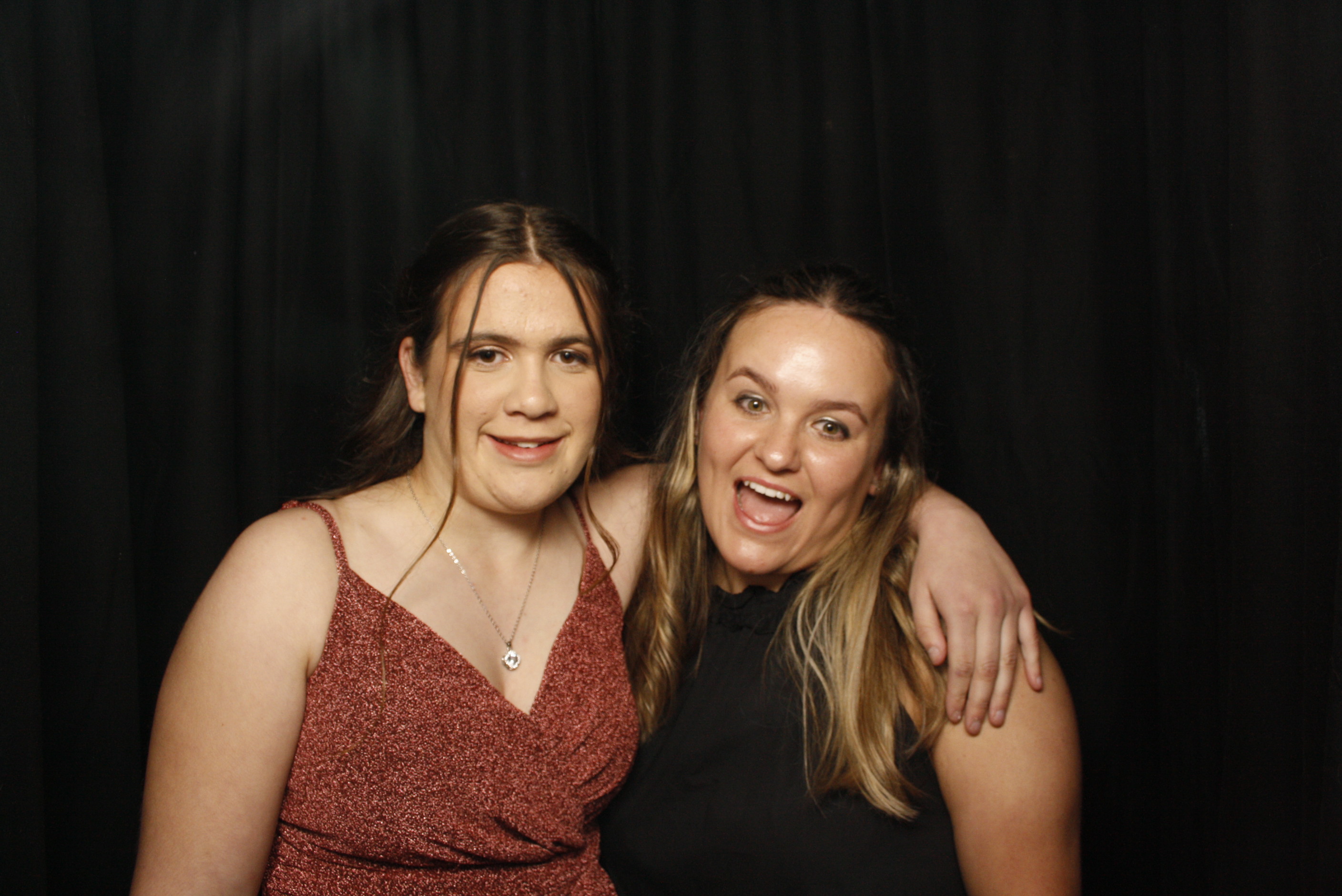 Solway College Ball | View more photos from the event at wgtngallery.classicphotobooths.co.nz/u/wgtncpbgallery/Solway-College-Ball