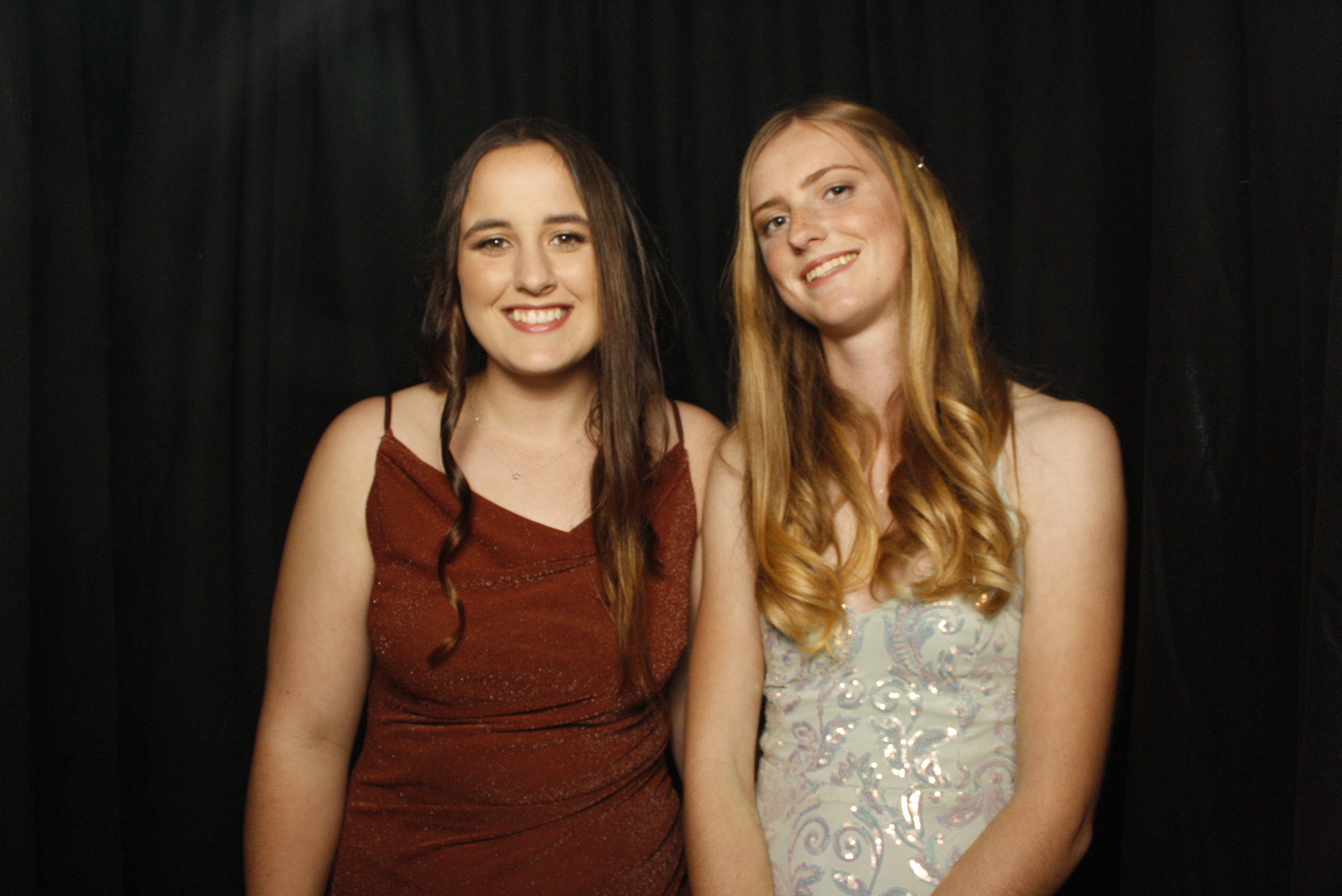 Solway College Ball | View more photos from the event at wgtngallery.classicphotobooths.co.nz/u/wgtncpbgallery/Solway-College-Ball