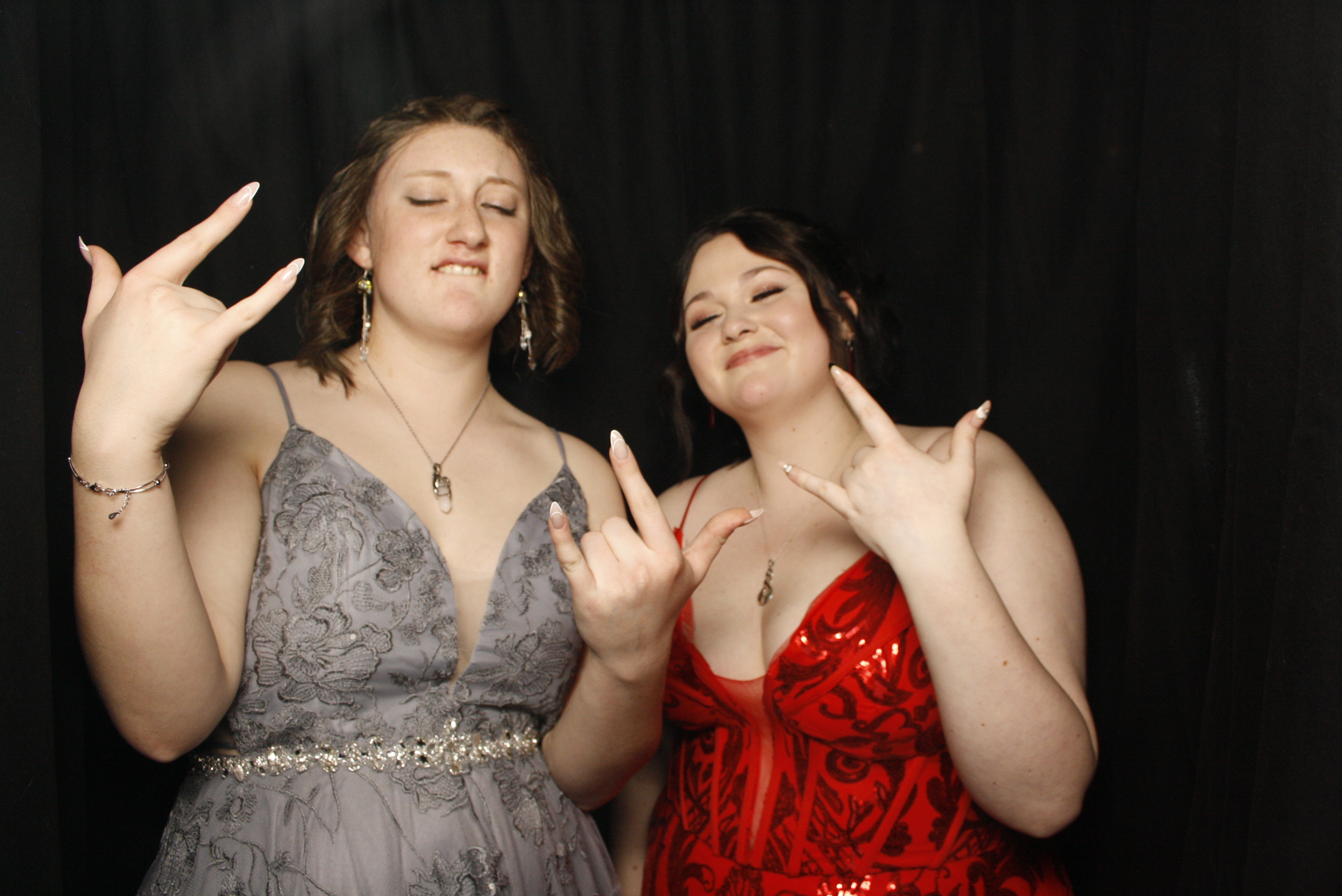 Solway College Ball | View more photos from the event at wgtngallery.classicphotobooths.co.nz/u/wgtncpbgallery/Solway-College-Ball