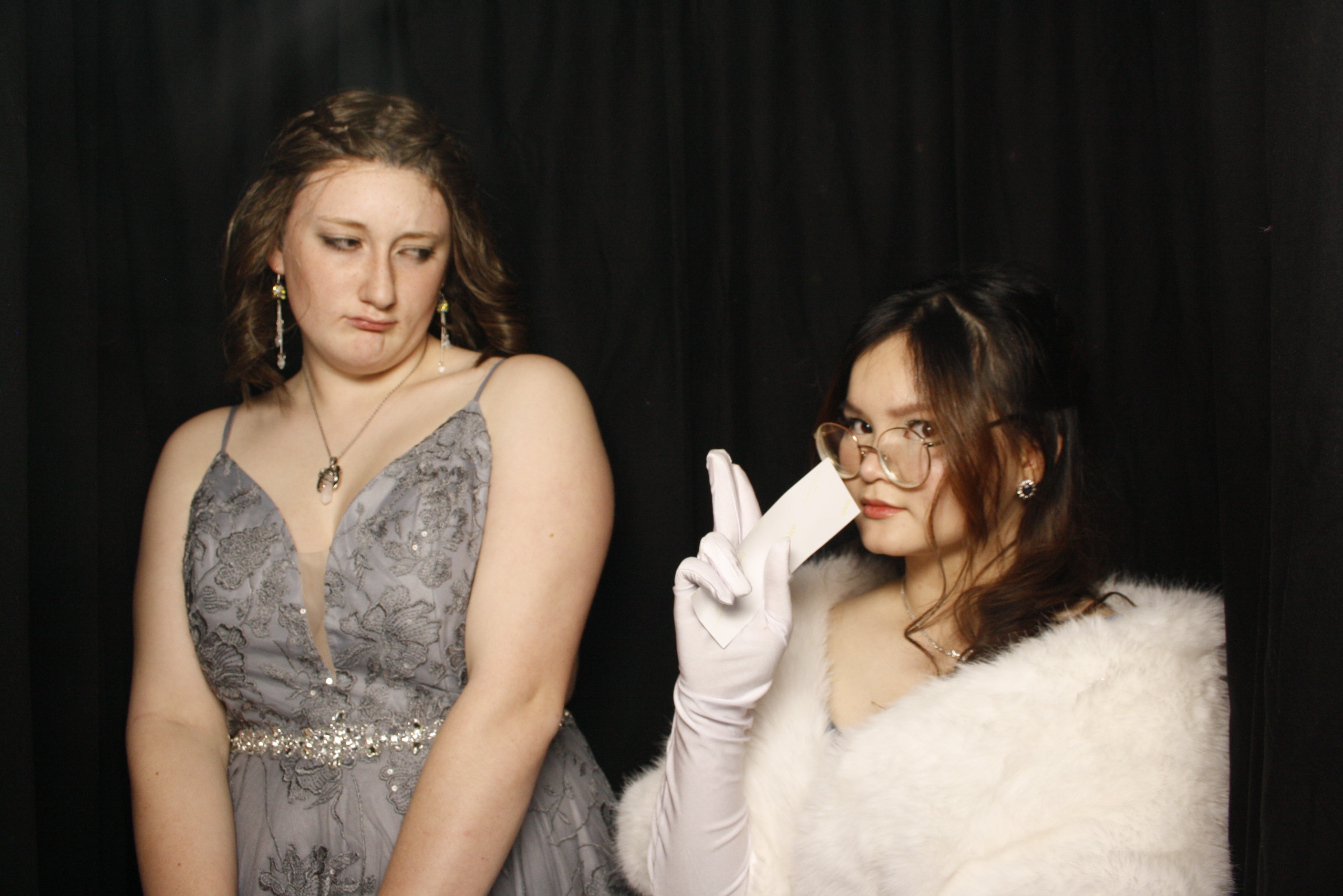 Solway College Ball | View more photos from the event at wgtngallery.classicphotobooths.co.nz/u/wgtncpbgallery/Solway-College-Ball