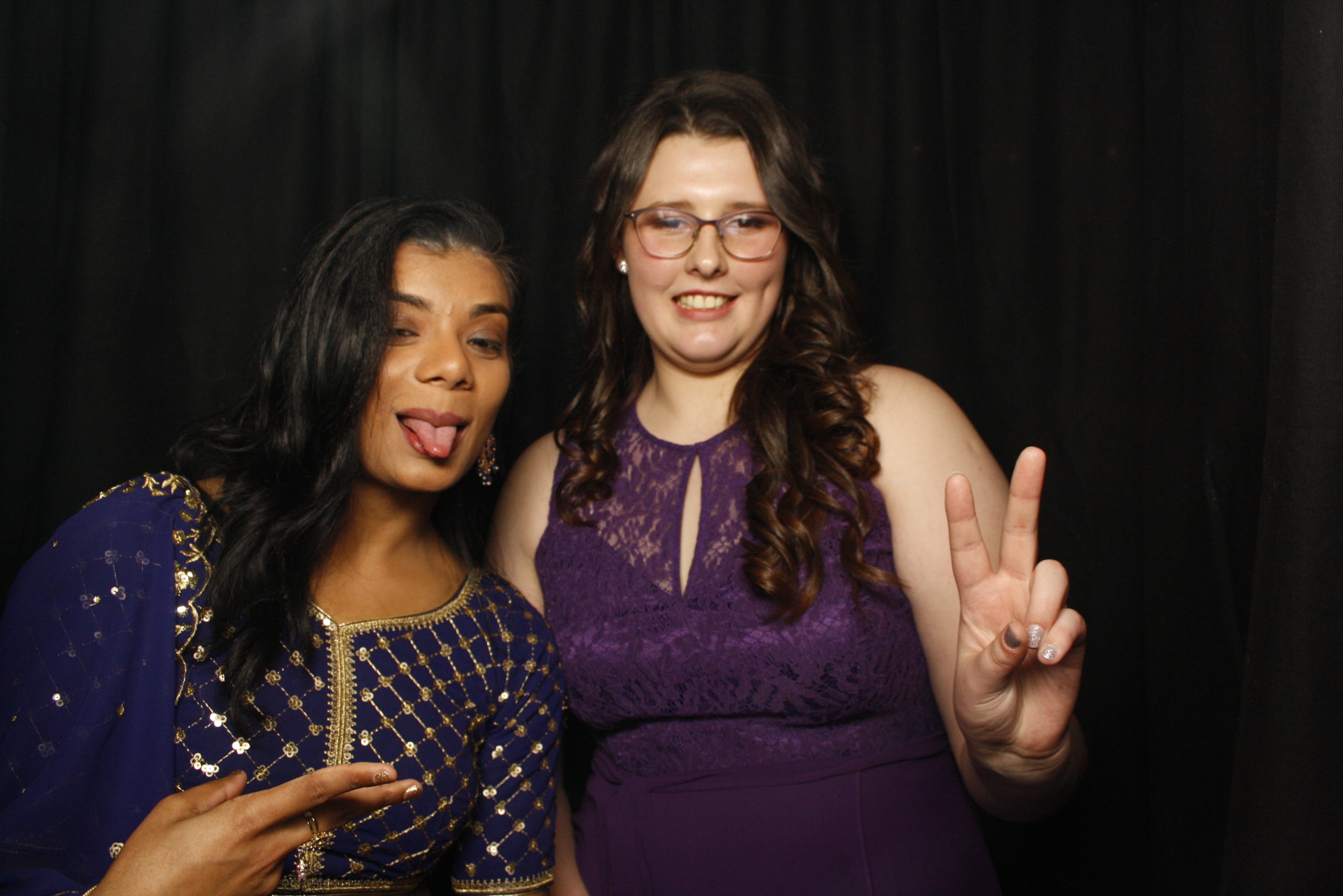 Solway College Ball | View more photos from the event at wgtngallery.classicphotobooths.co.nz/u/wgtncpbgallery/Solway-College-Ball