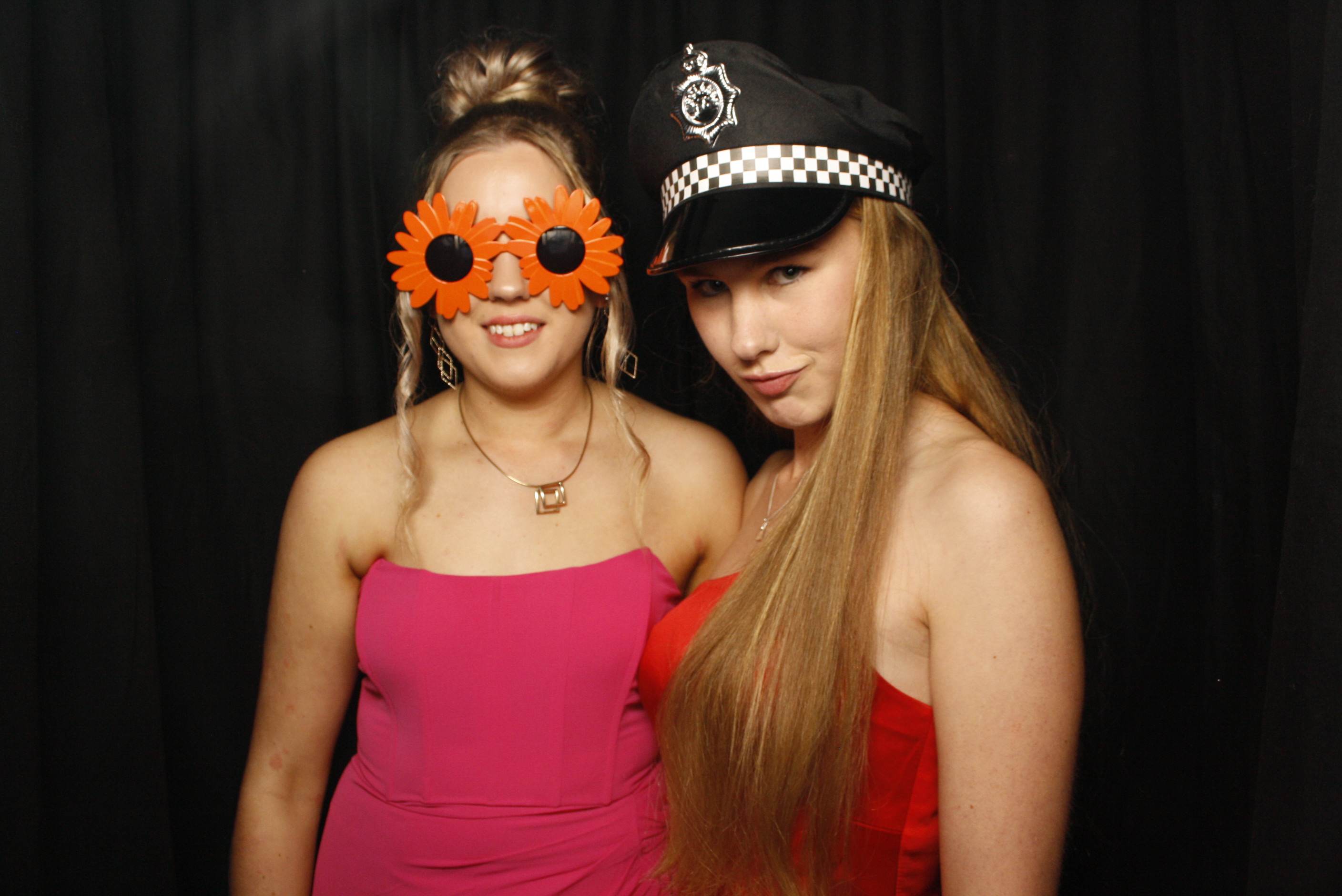 Solway College Ball | View more photos from the event at wgtngallery.classicphotobooths.co.nz/u/wgtncpbgallery/Solway-College-Ball