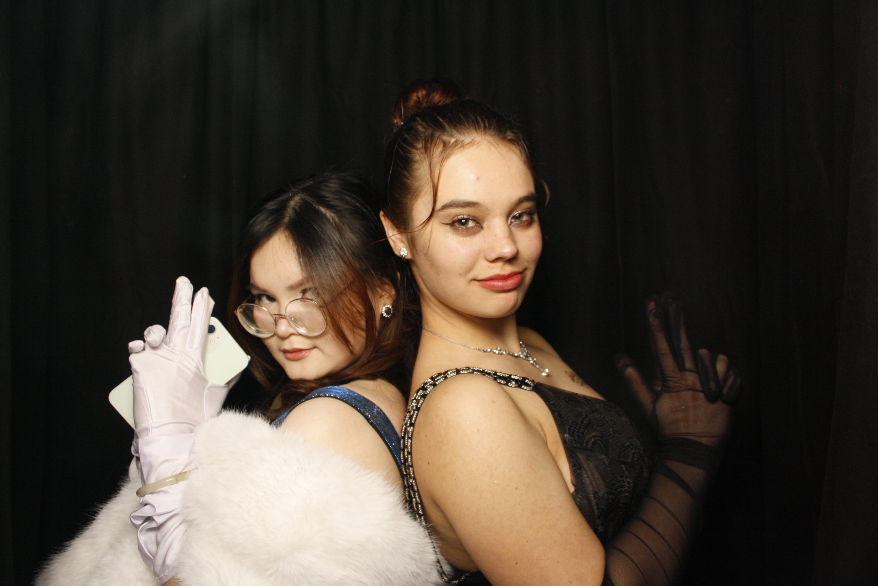 Solway College Ball | View more photos from the event at wgtngallery.classicphotobooths.co.nz/u/wgtncpbgallery/Solway-College-Ball